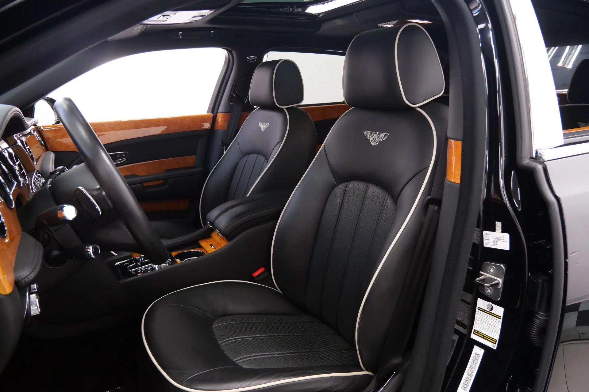 mph022_2137412513_Used_2013_Bentley_Mulsanne_Premier_Specification_Heated_and_Ventilated_Seats_1783449145_2dfbd62cb4