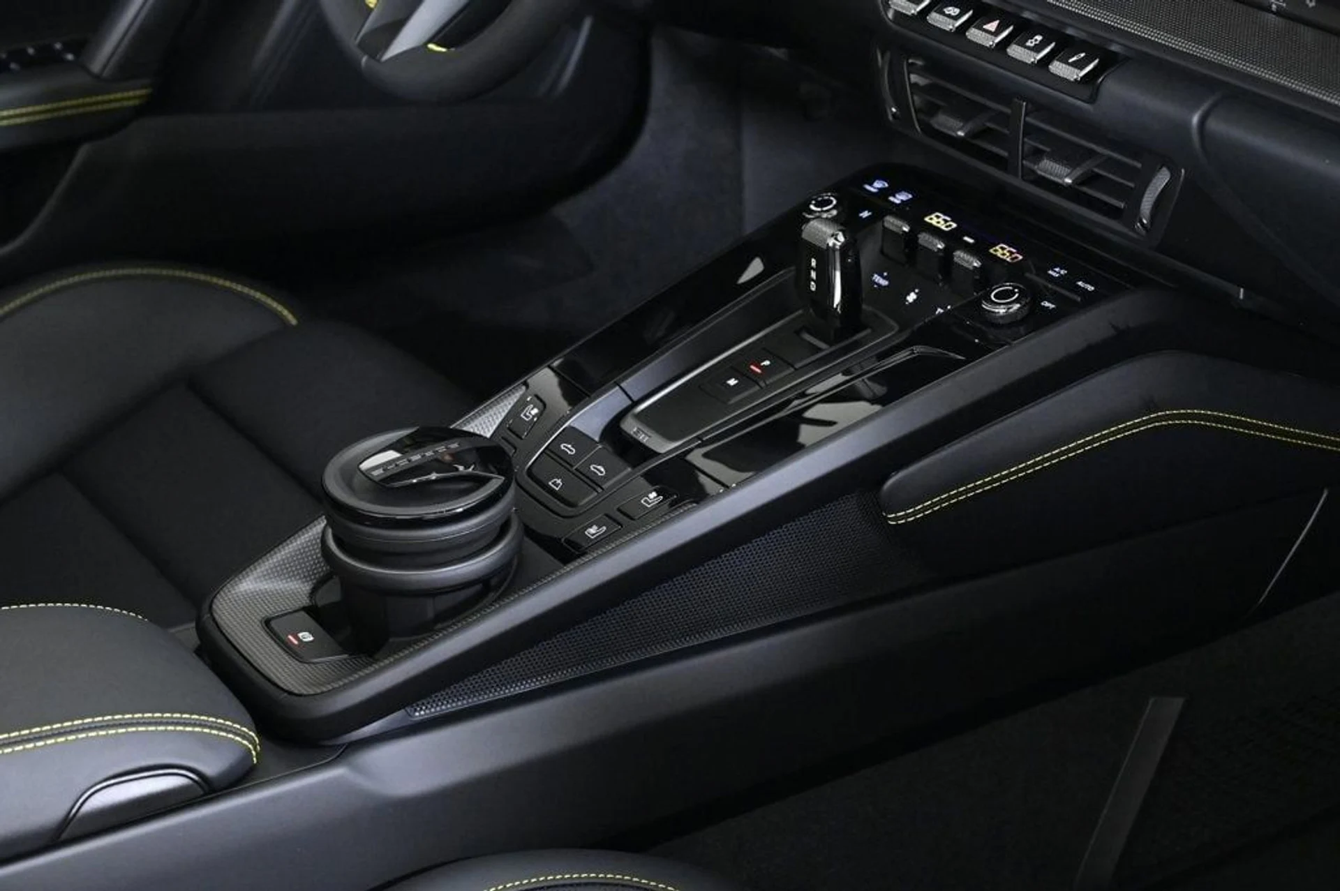 mph022_2139573801_43e488ec8c4743bba37b0190beea51ae_917ad815d4