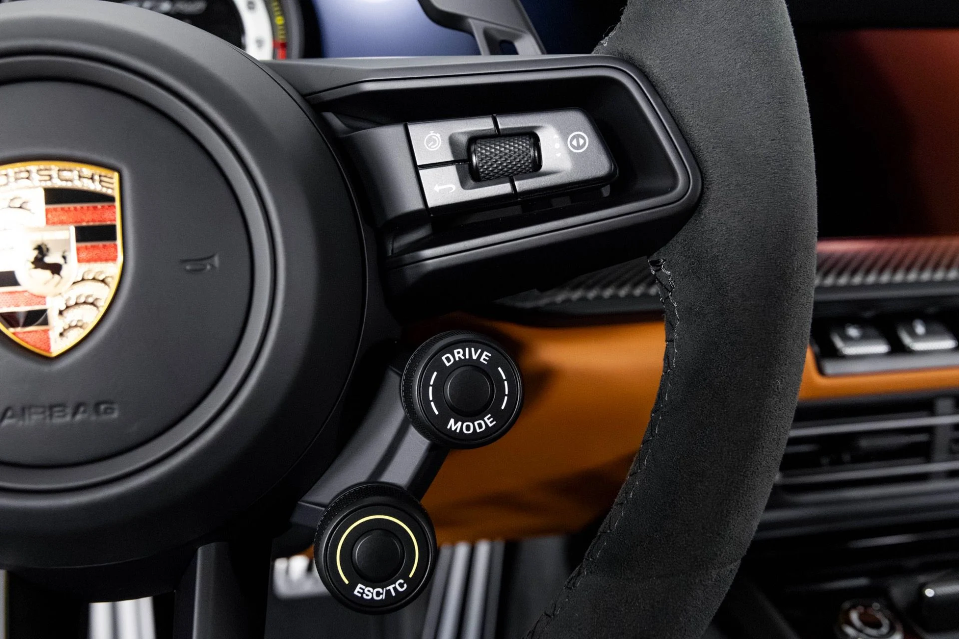 mph022_2143975459_Used_2025_Porsche_911_GT_3_RS_1764100573_5d8eac86fd