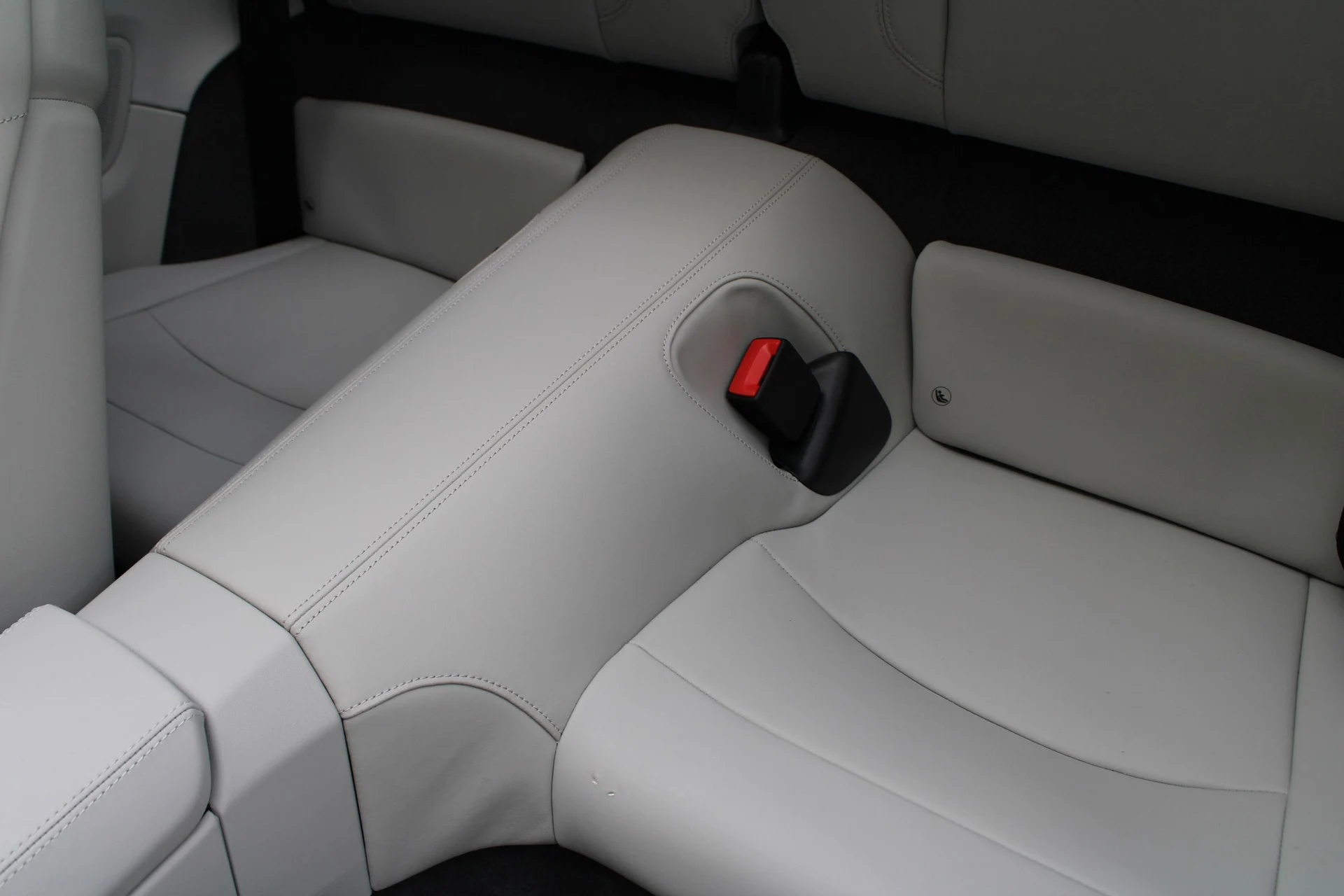 mph022_2147177158_a2b103809b499689692f7f75c7857f62x_8b53e00113