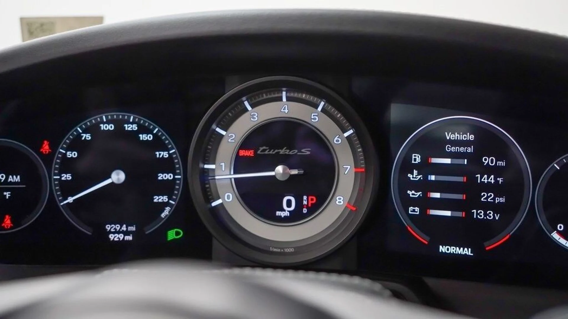 mph022_2153376788_cb63f092260b6aa8650ed84a5ce5dde8x_adc26c9615