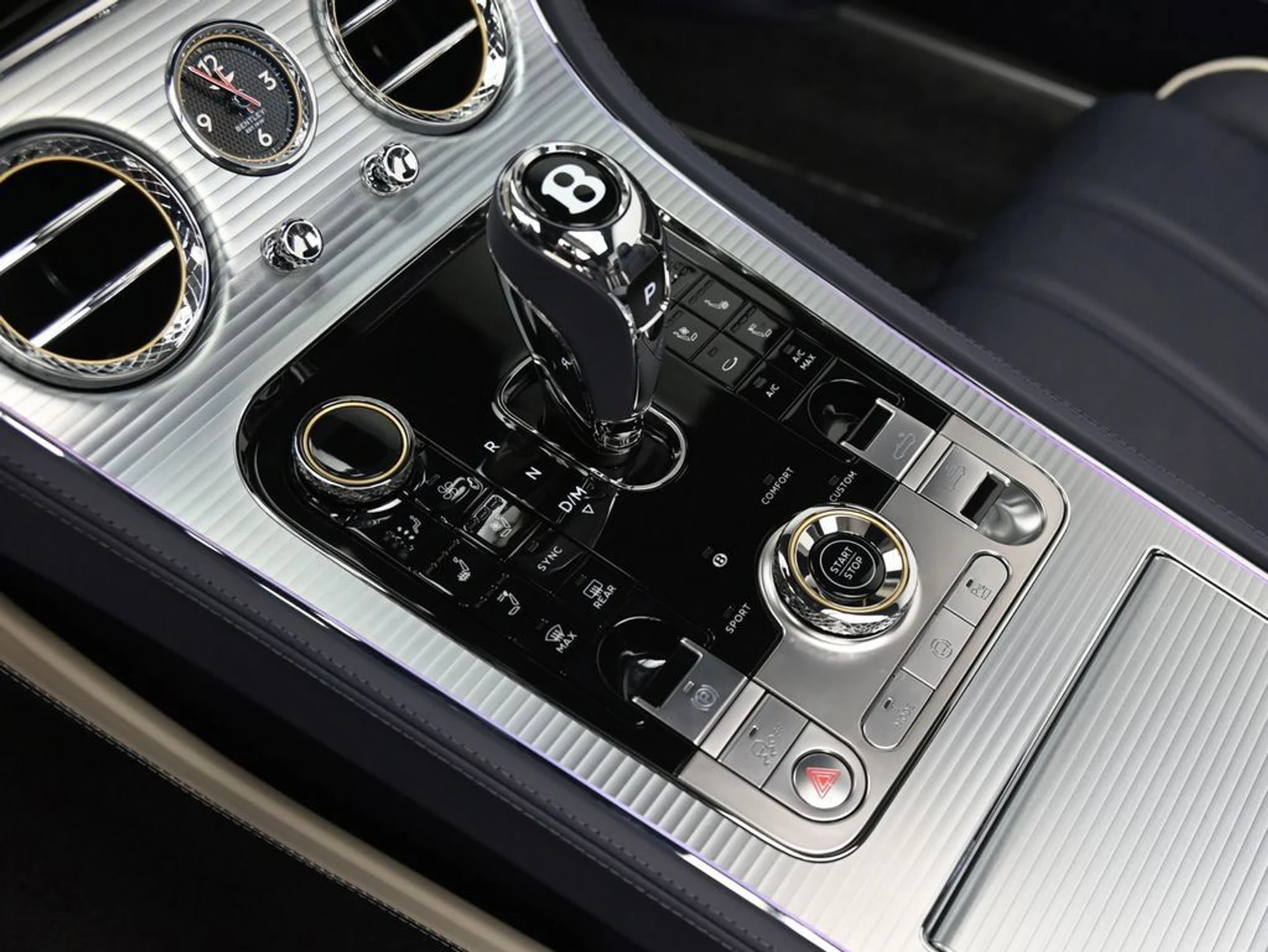 mph022_2157319466_6d7b205efedc43389f435e985ca56b26_b7c8bb7b8a