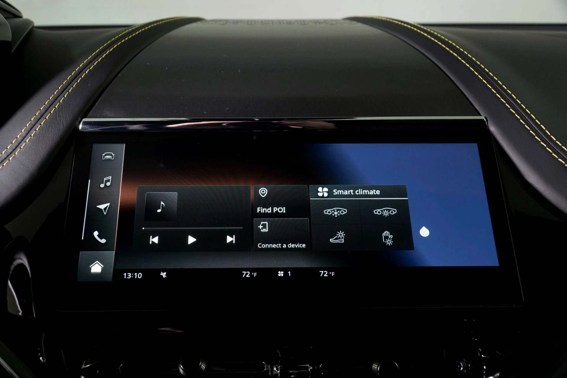 mph022_2159613655_New_2026_Aston_Martin_DBX_707_1771009088_a1c2441d93