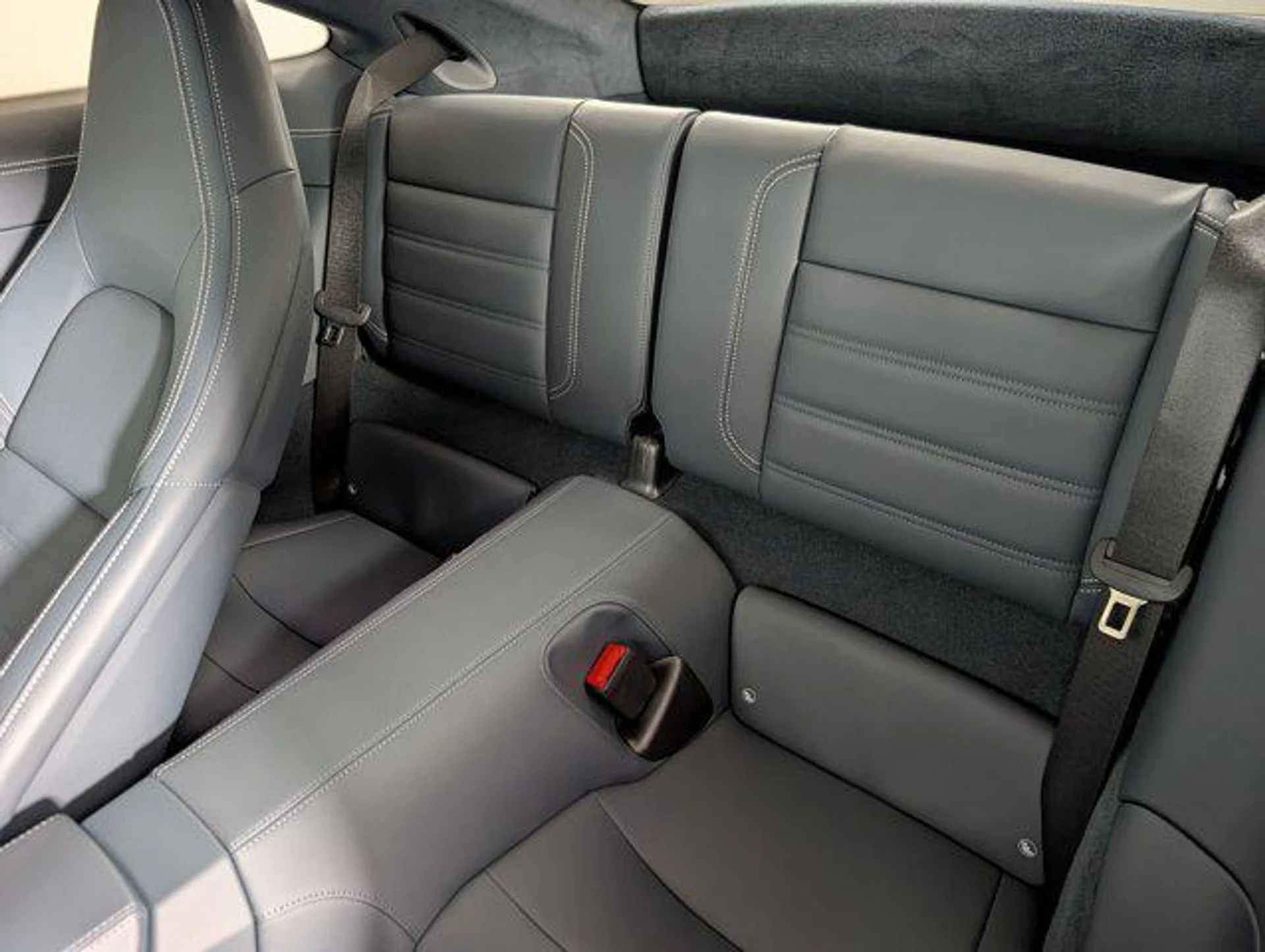 mph022_2161612732_M_Xot_OVW_Rwg7tn7j3vtar_Os_Phrm_U_4980d984ad