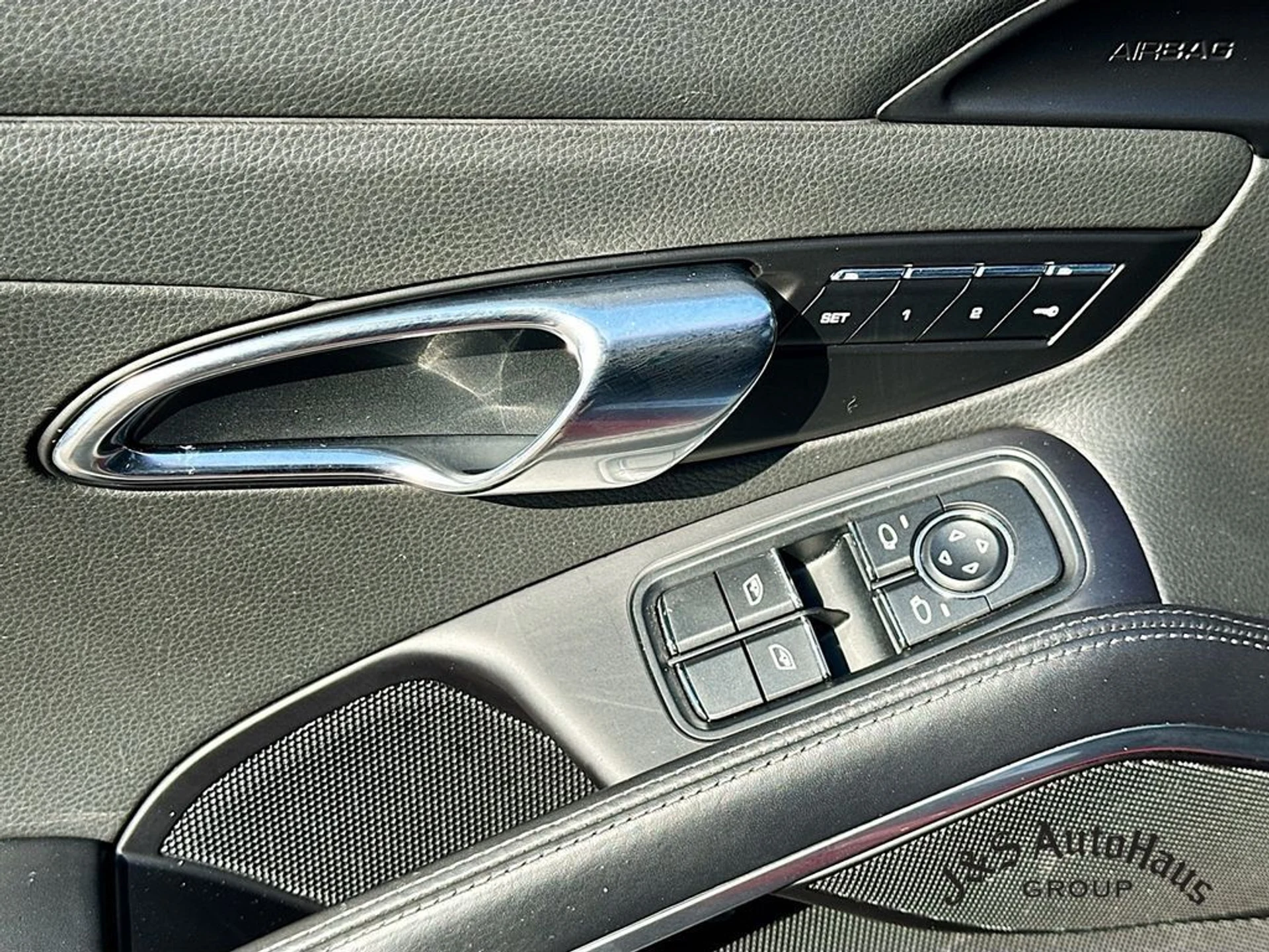 mph022_2162136178_rhxa6xjywrvlawsnvsf269yrsta8_712b0f5478