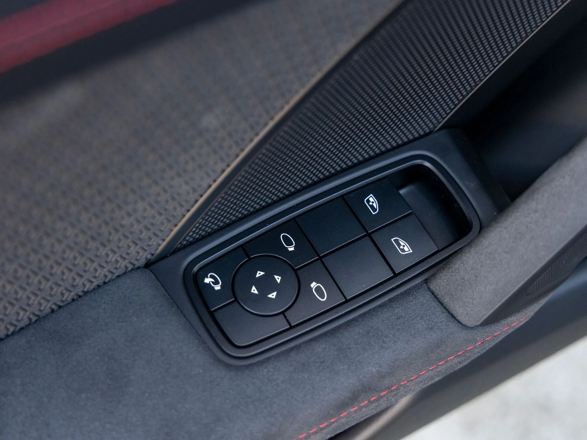 mph022_2171061068_23_3c856543cb