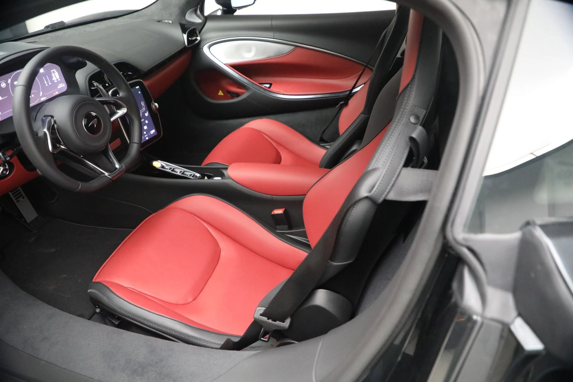 mph022_2173684286_New_2026_Mc_Laren_Artura_Tech_Lux_f97d234373