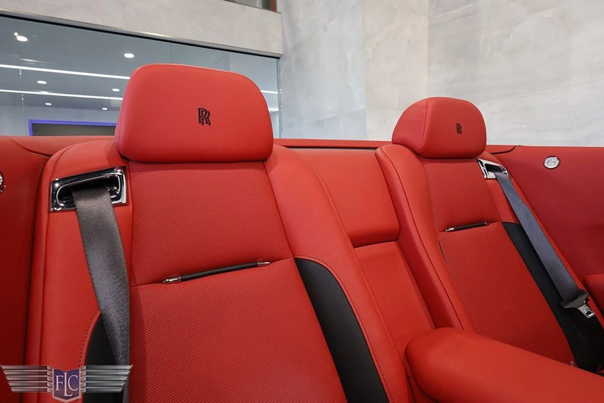 mph022_2174695651_used_2021_rolls_royce_dawn_convertible_9689_22905952_23_1024_3a47dddd6f