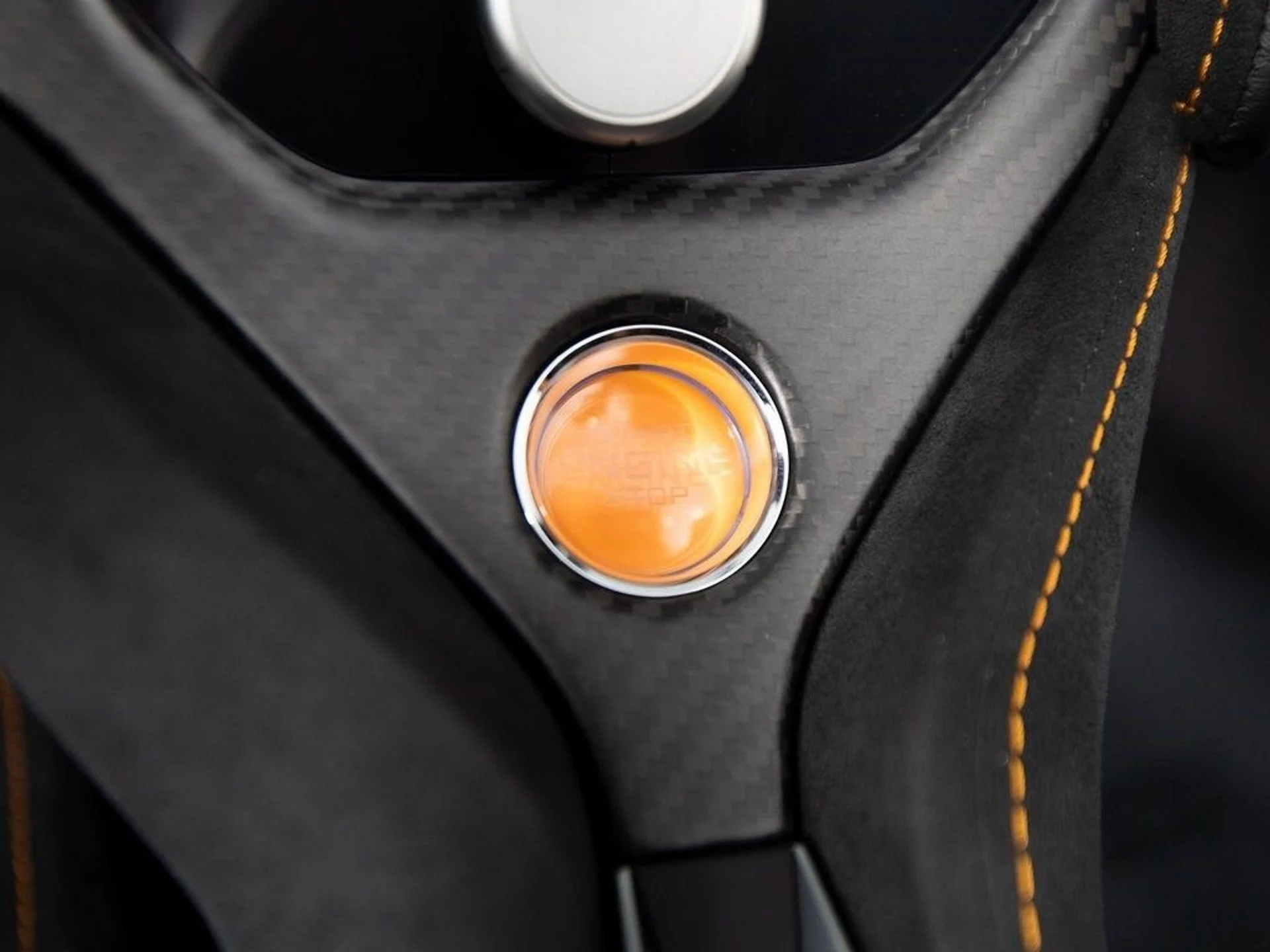 mph022_2177196466_805e77266dae2002732b4f24a2e6b09bx_887db4ca37