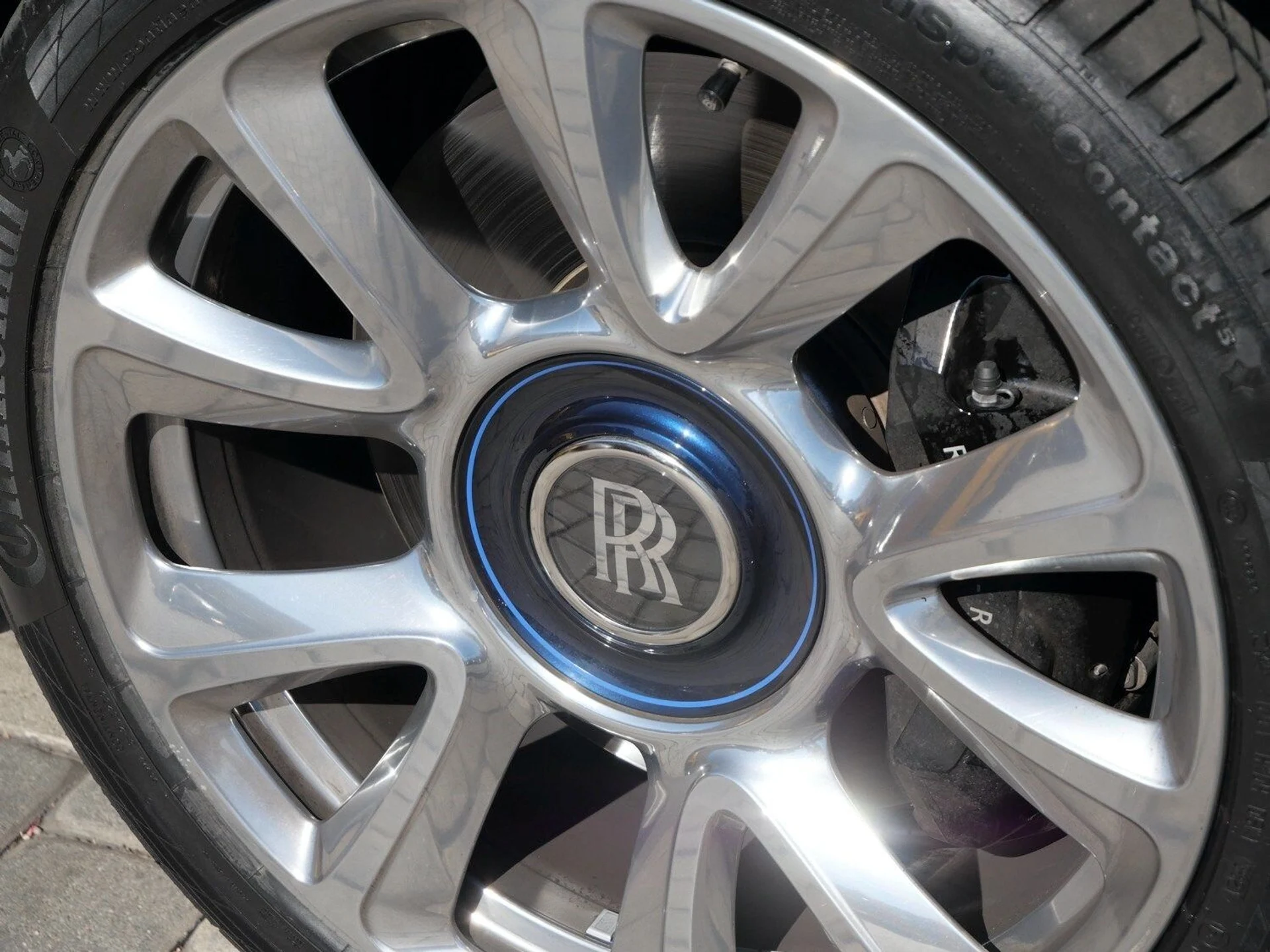 mph022_217789204_e130a4cb170e598a43b747ddf27b37b4x_e13fc9e032