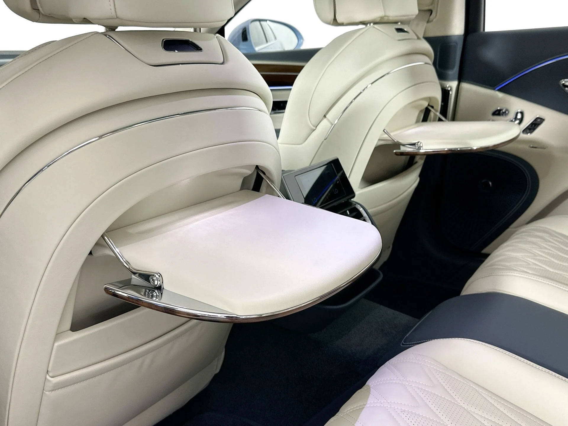 mph022_2179031739_23_e8e6e9c407