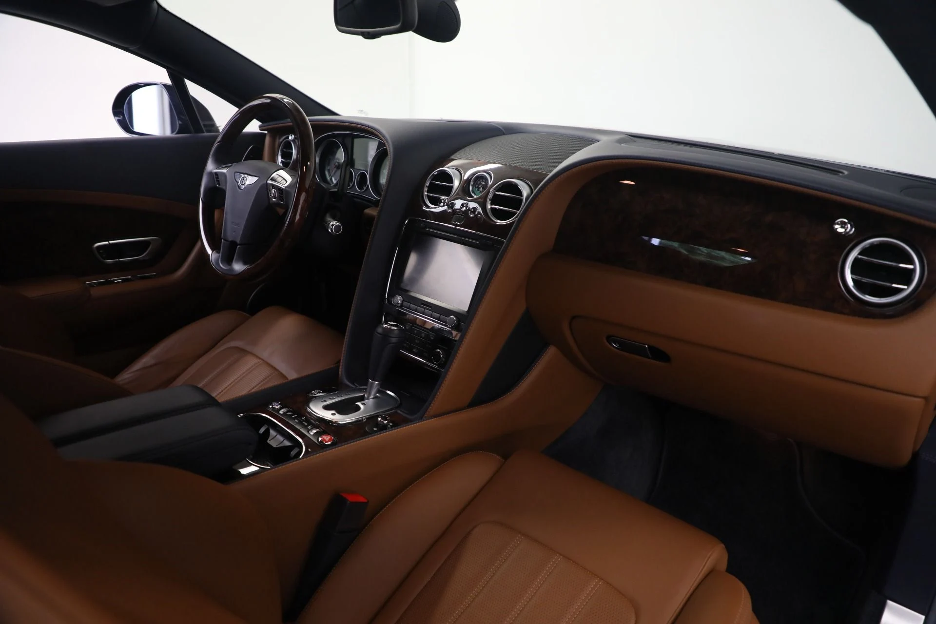 mph022_217934999_Used_2013_Bentley_Continental_GT_V8_f91363e890