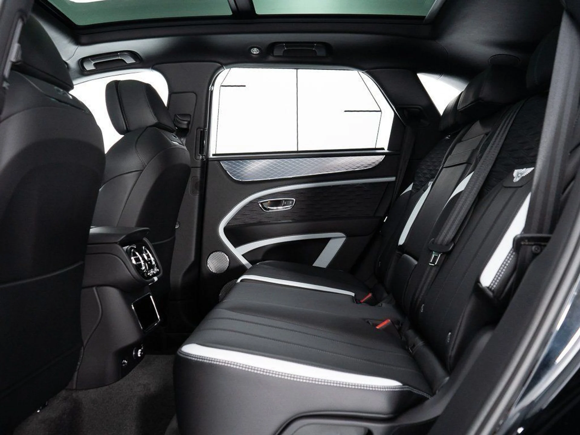 mph022_2179576407_db8e5e3345867edc5e5853173b020755_28f7ce093e