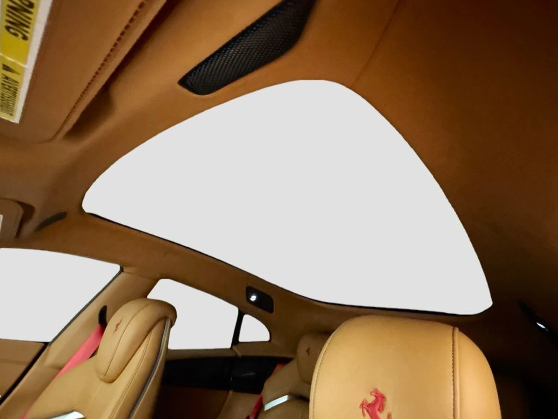 mph022_2180002699_83f7d56f78dde8d4b8a274c13cdfe397_029e30e7c7