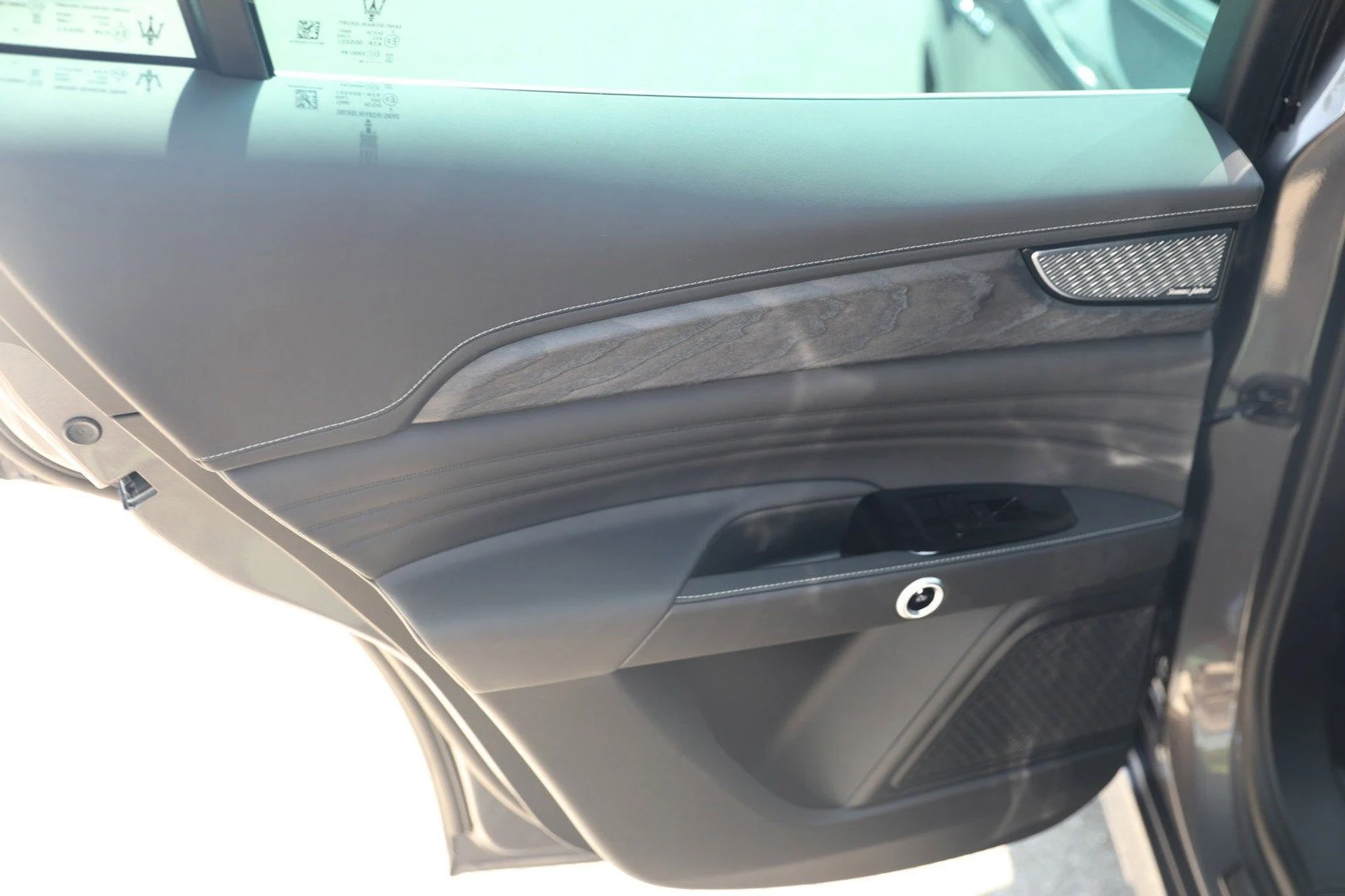 mph022_2180999234_449c8cdce51746da97c9479451021030_8c2bc2b836