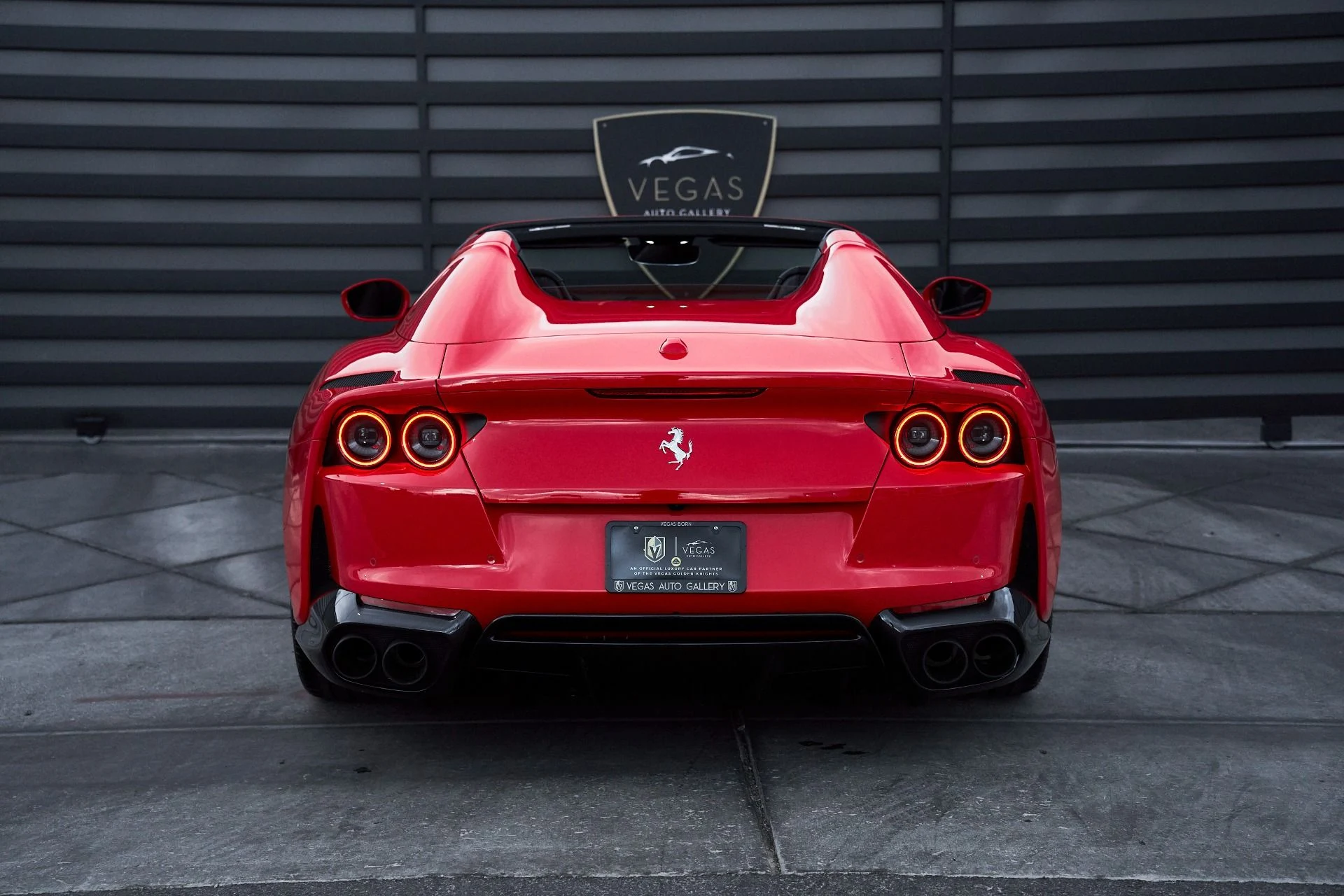 mph022_2184362197_Used_2021_Ferrari_812_GTS_Base_1760544618_4d4070b354