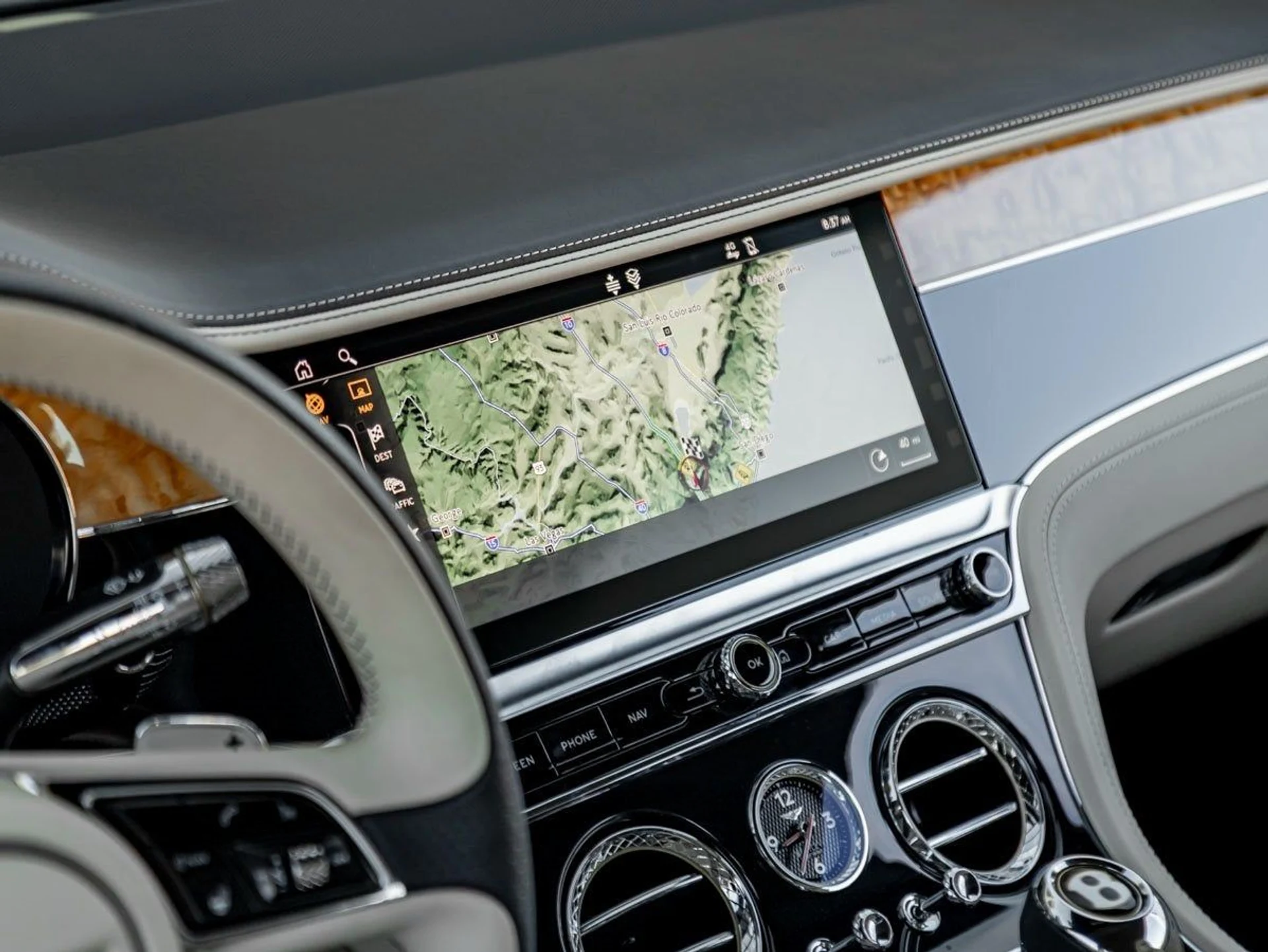 mph022_2186371712_23_f8eacee163