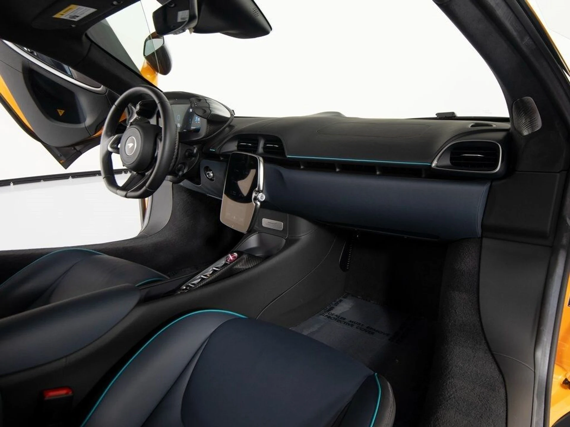 mph022_218877877_c26a9248dbcfeb6edd8b51df940b3f14x_8355ab2a78