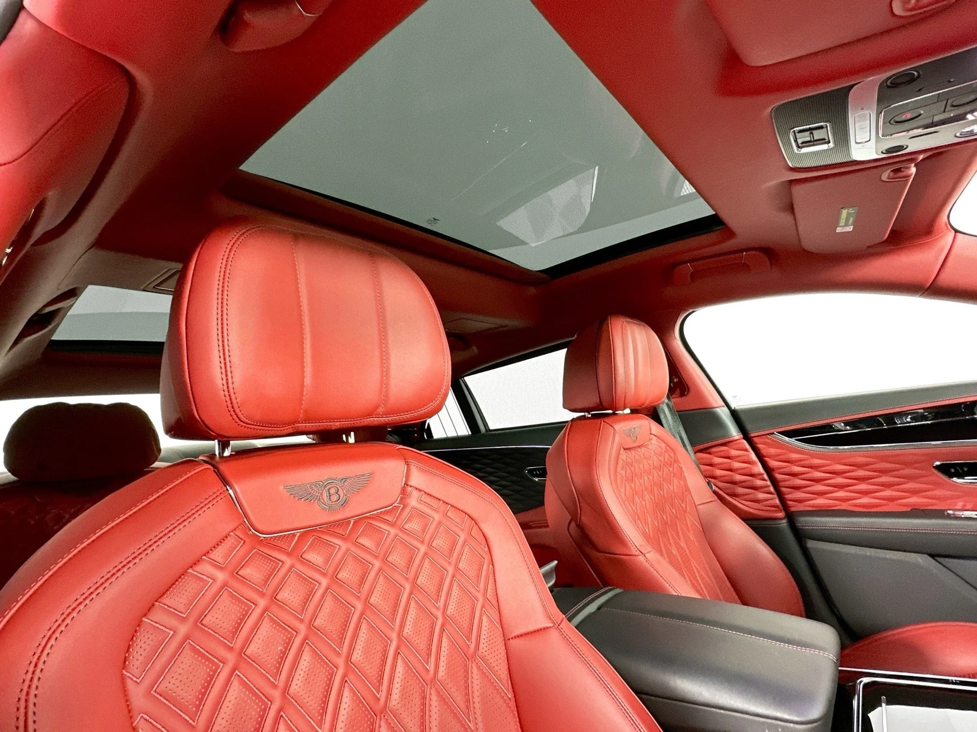 mph022_2198148753_23_014417a3ec