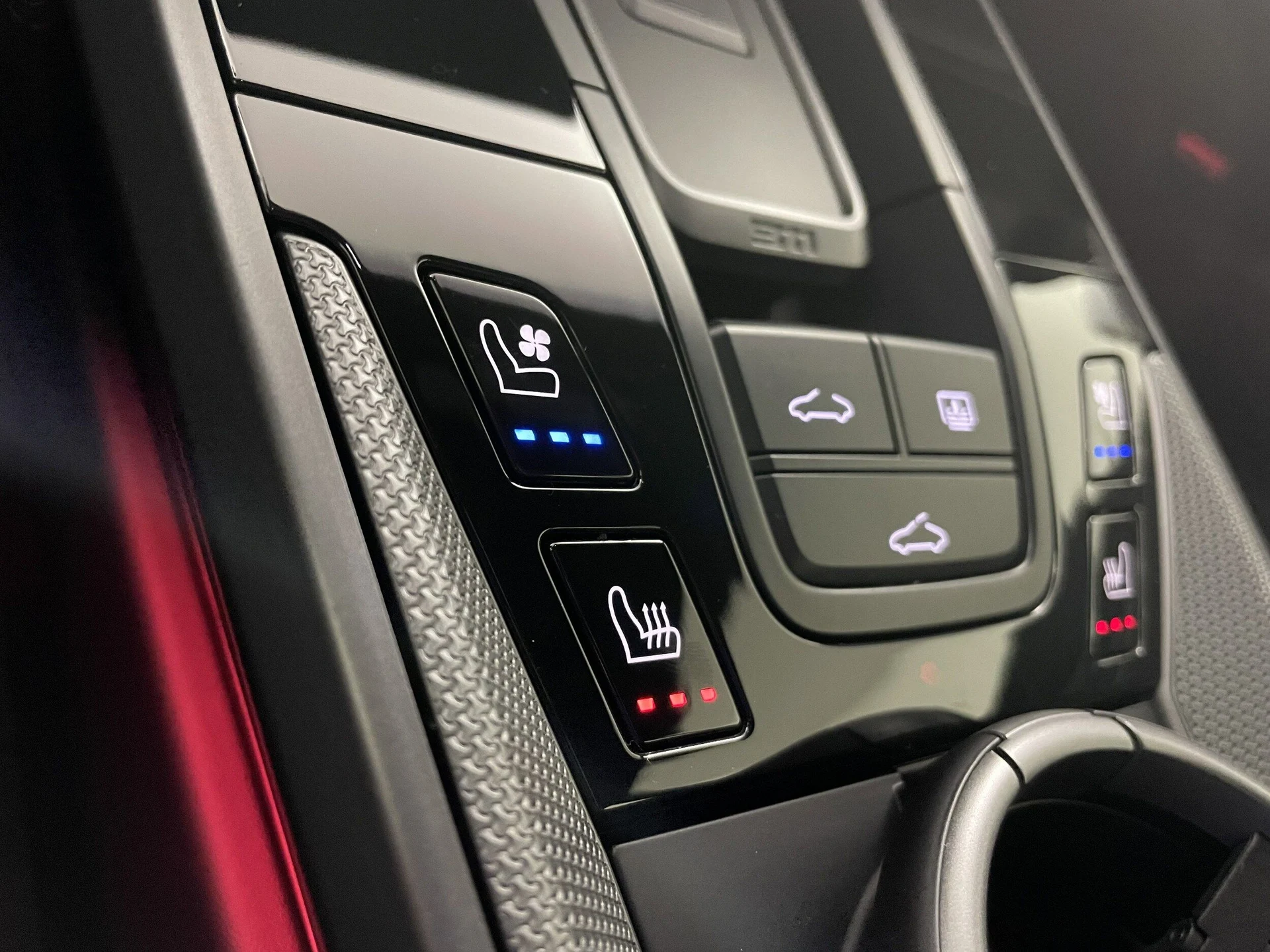 mph022_2200804515_cc06941f13f35eb908afa015c6ed629cx_544408a55a