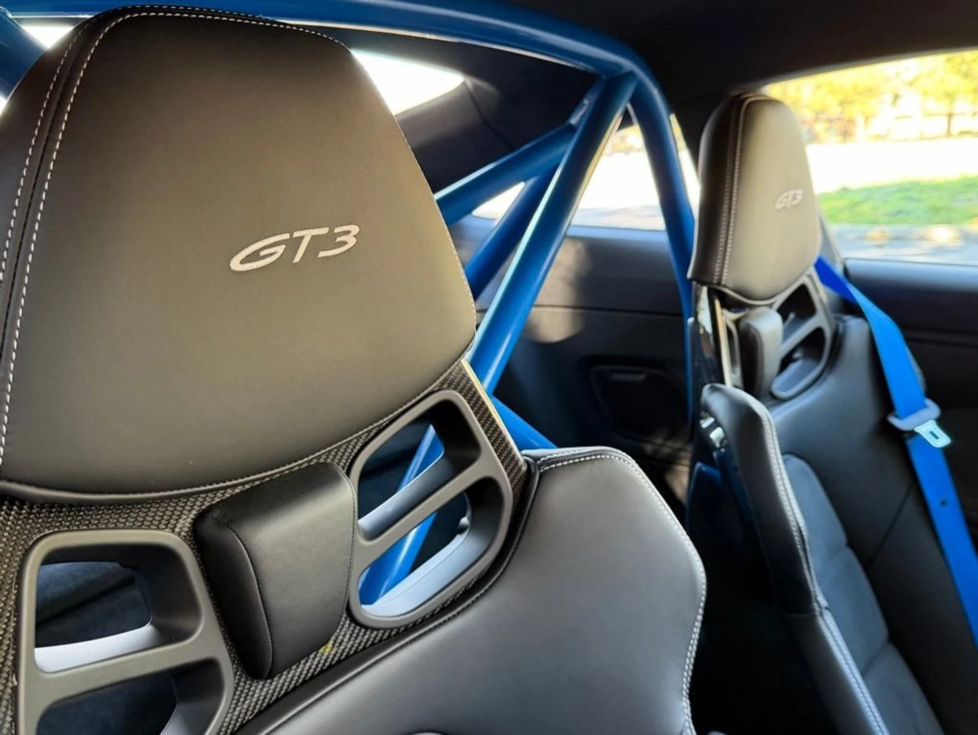 mph022_2205781629_b804972b96c839b91286a72fc54ce837x_92fce68500