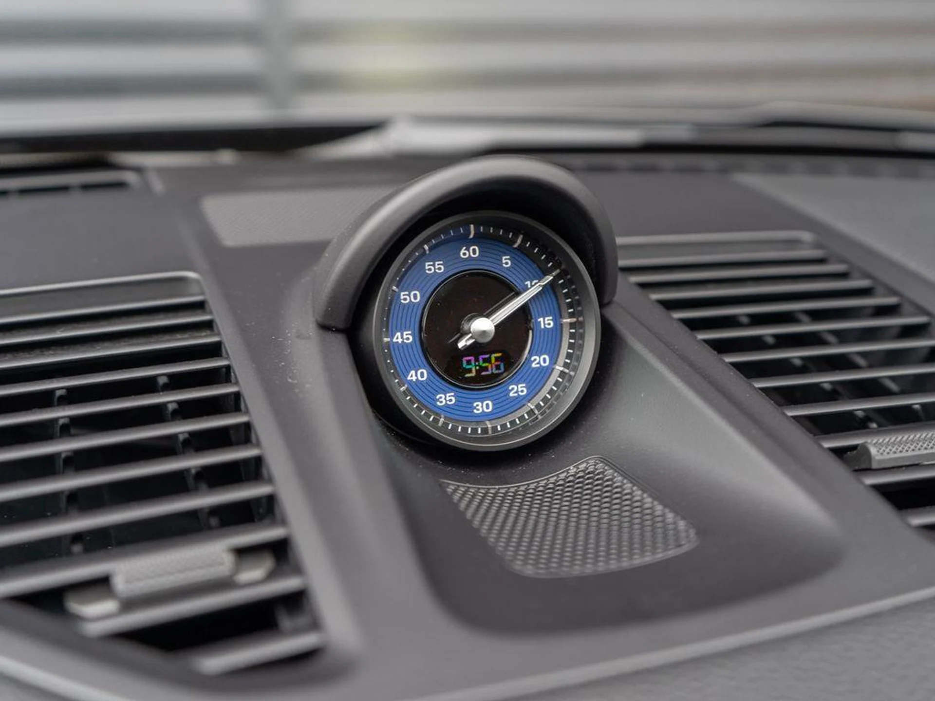 mph022_2209432057_JISJ_6s_T_KXEQJ_Cumcg_E5mlh6_L80_a38087fae7