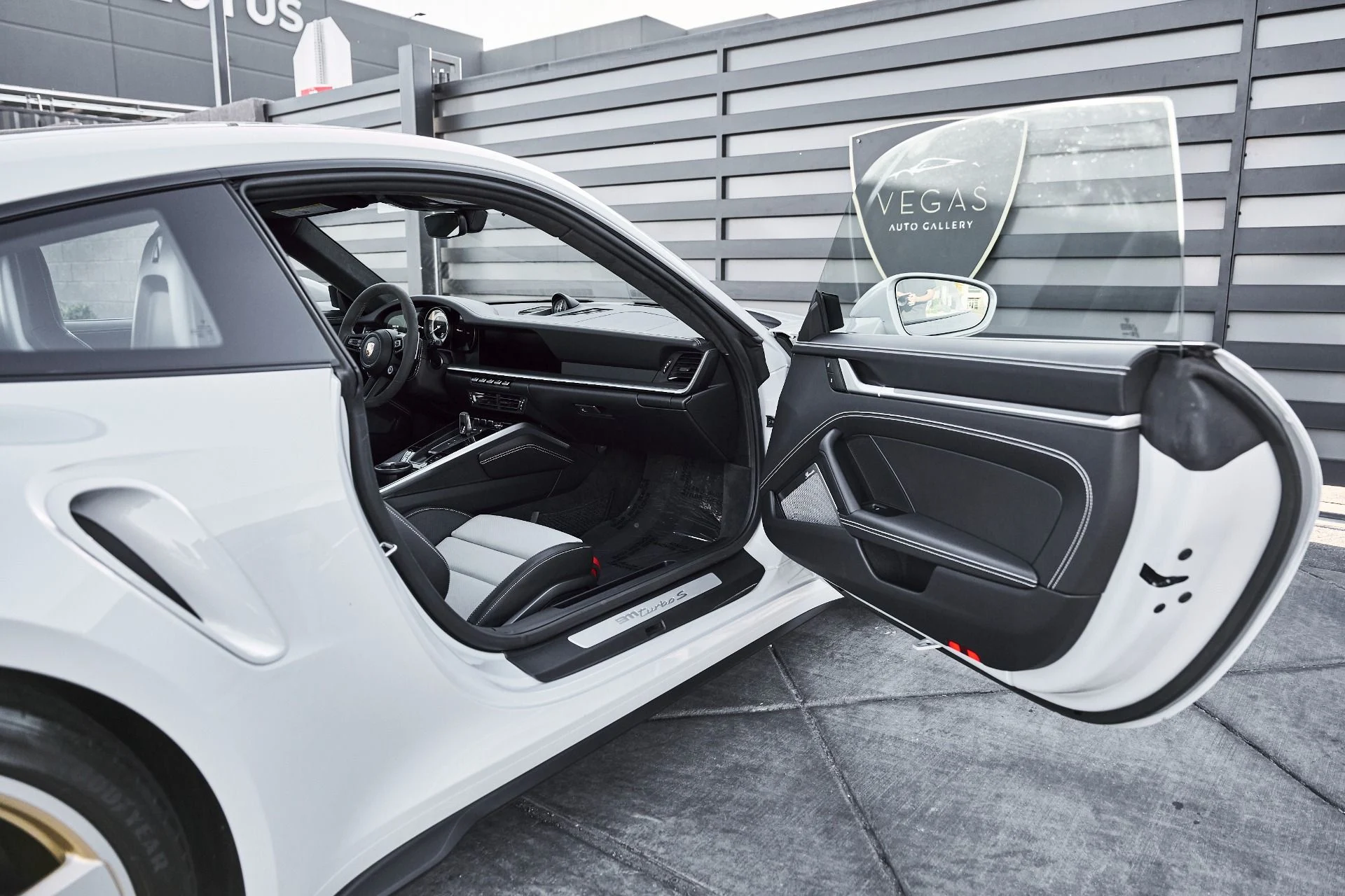 mph022_2209661710_Used_2023_Porsche_911_Turbo_S_1774404010_eb0f2fdeab