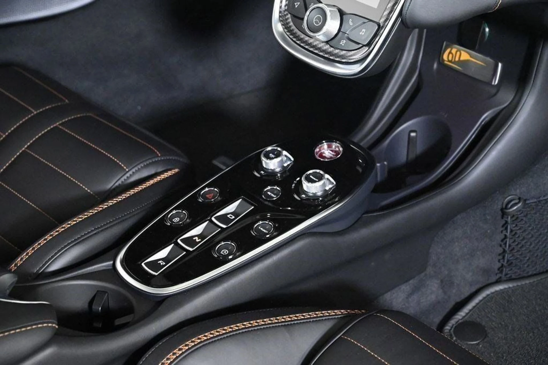 mph022_2212811850_new_2025_mclaren_gts_techluxcoupe_11350_22913468_22_1024_b436b9e5eb