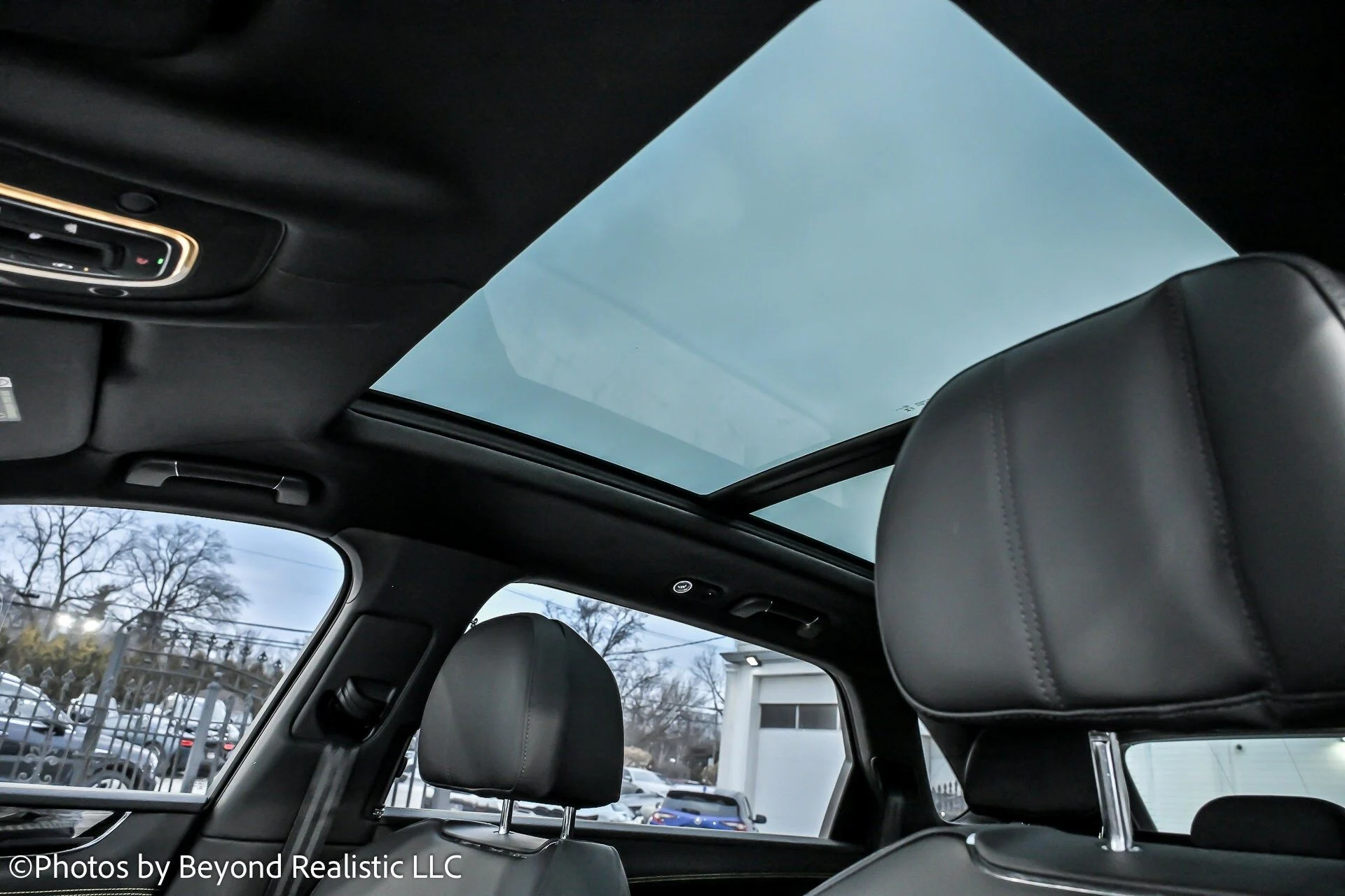 mph022_2213284129_b4731c2bdbea7d5569481a1eae6e75ebx_4285380df4