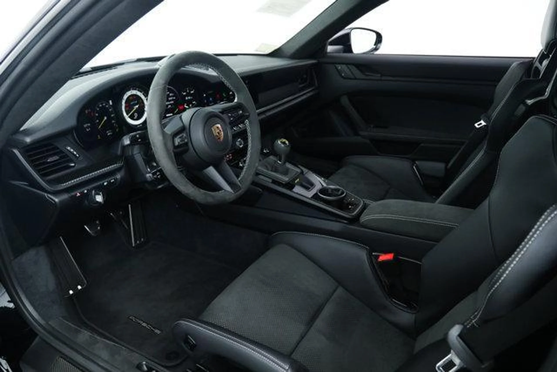 mph022_2215763781_lngcq_Bb6_X9r7_W3_NKQ_Hw_Y_Br_RB_Ts_Y_61fbfd7c49