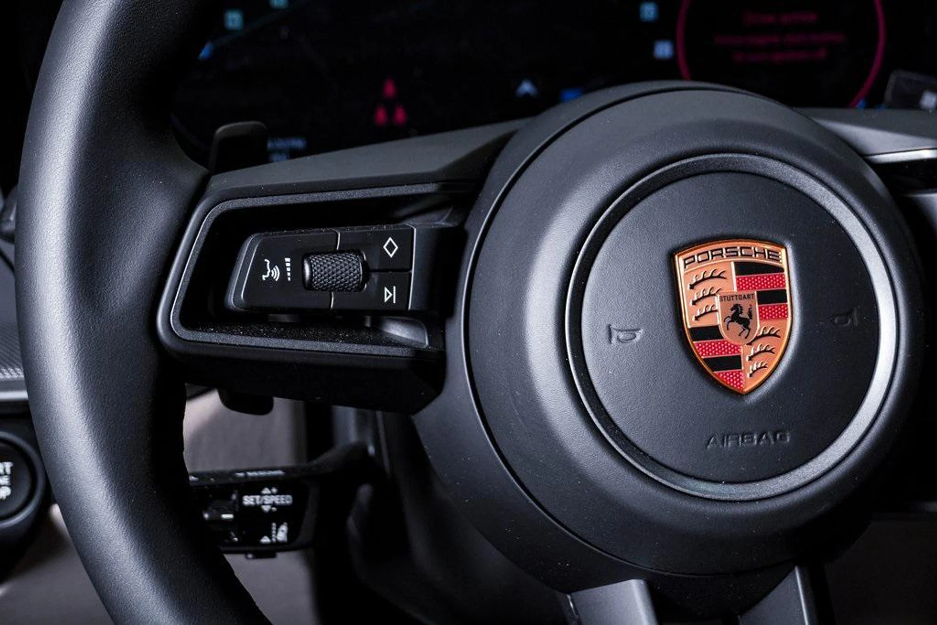 mph022_222274860_m4_Jm_JU_Rx_Kp_O5q_D7_u_Oa_Zkkhwt3g_d660697cc1