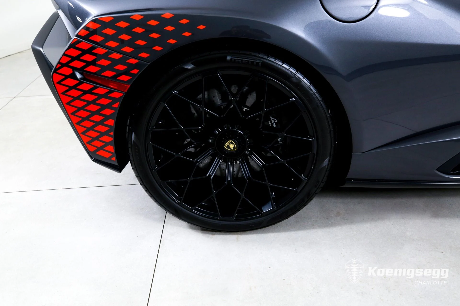 mph022_2225454300_Used_2022_Lamborghini_Huracan_STO_1761056337_d9d365f2a7