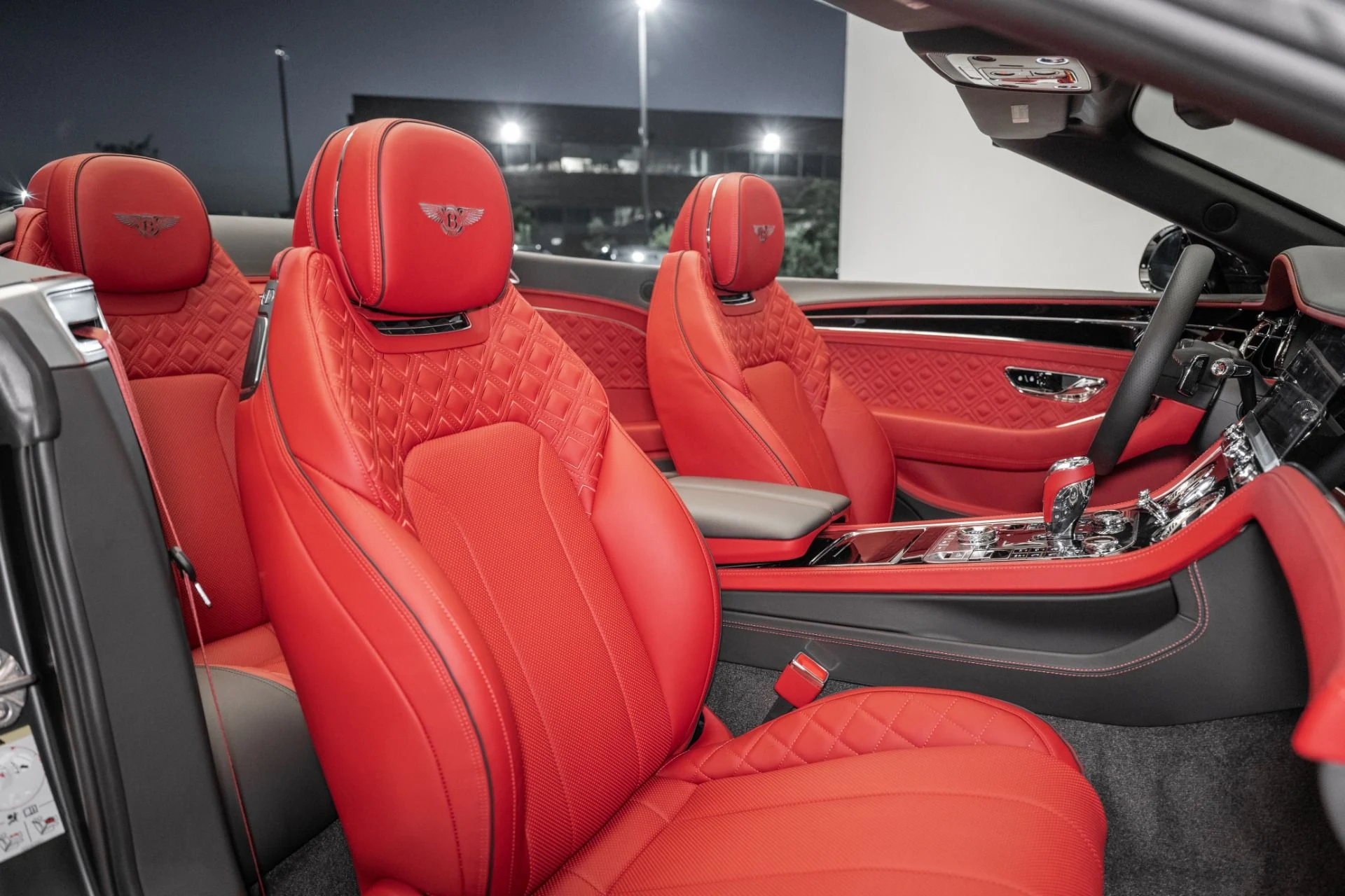 mph022_2227400996_Used_2023_Bentley_CONTINENTAL_GTC_S_V8_1752704889_64aa131eff