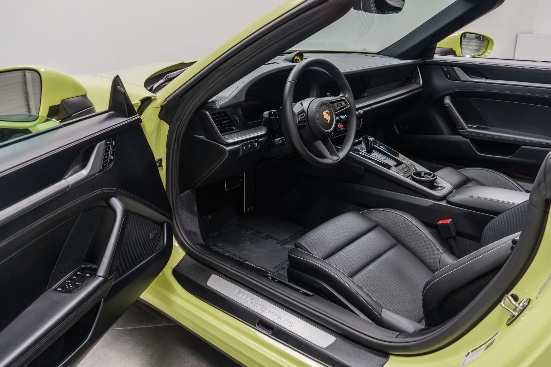 mph022_2231725238_Used_2025_Porsche_911_Carrera_Cabriolet_Premium_Package_Sport_Classic_Wheels_Sport_Exhaust_1767826405_b51e0d3364