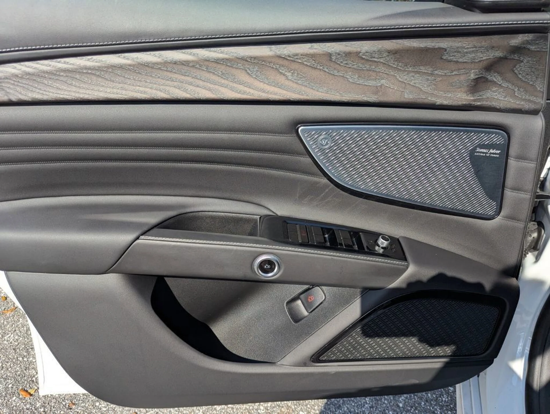 mph022_2232462475_3e300e4bc15620de810c4e69581c05ab_604e3aa30e