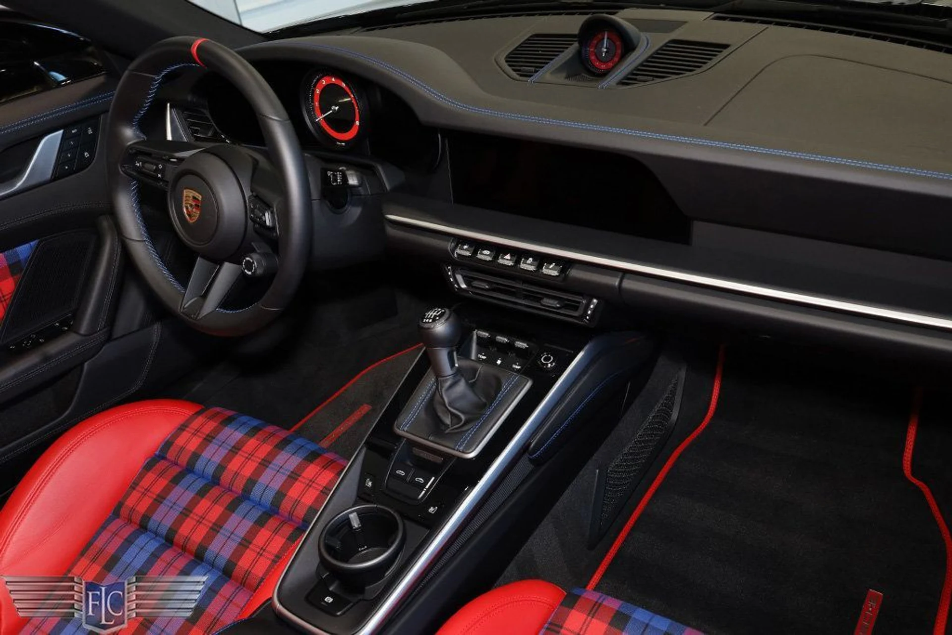 mph022_2243611385_used_2024_porsche_911_targa4s_9689_22903076_23_1024_f7812c6a25