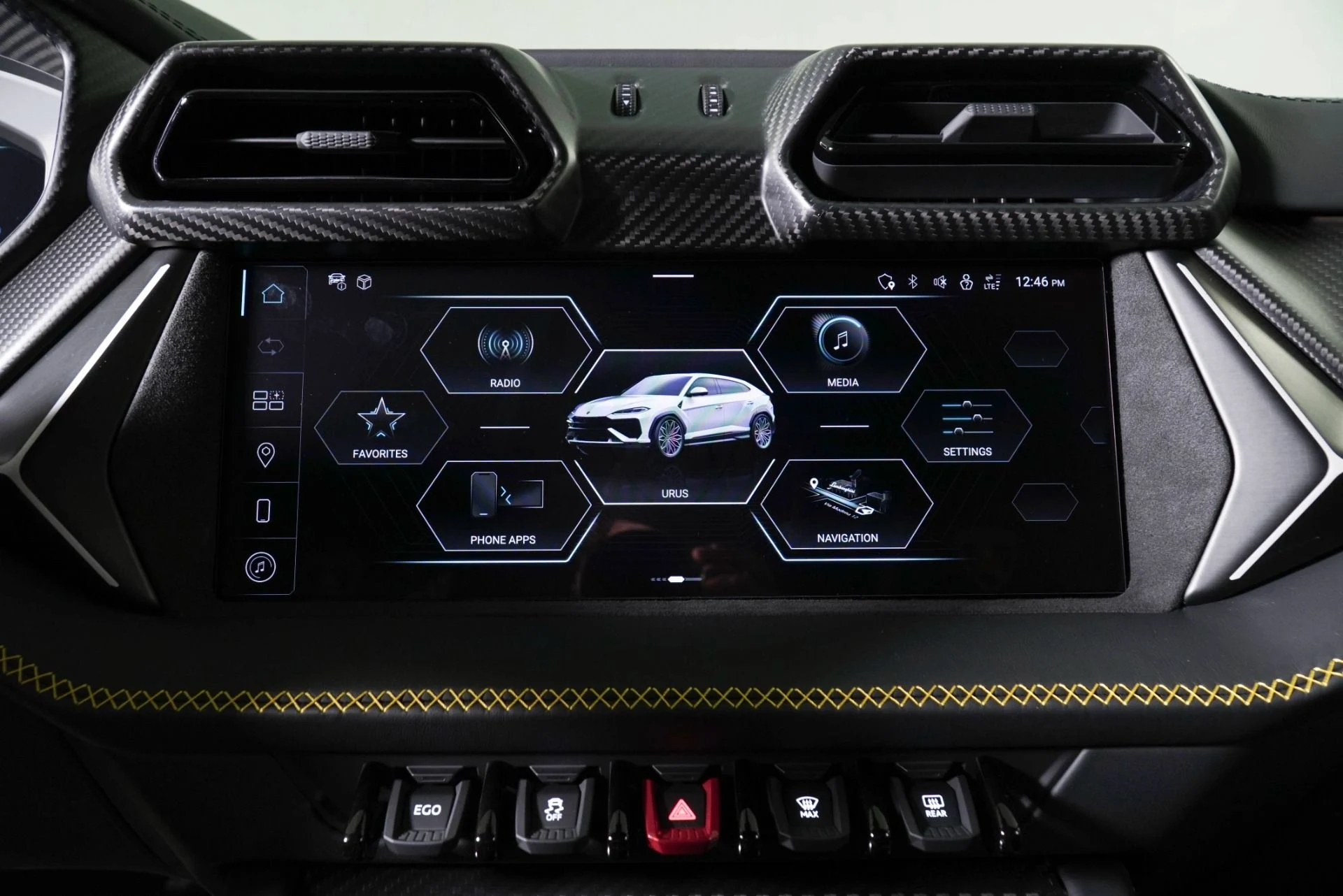 mph022_2252793009_New_2025_Lamborghini_Urus_SE_1776533291_bafcd1b456