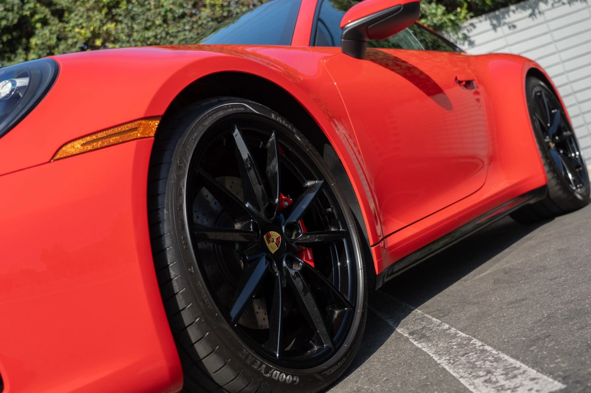mph022_2260096898_Used_2024_Porsche_911_Carrera_4_S_1755630543_e4259b0c2b