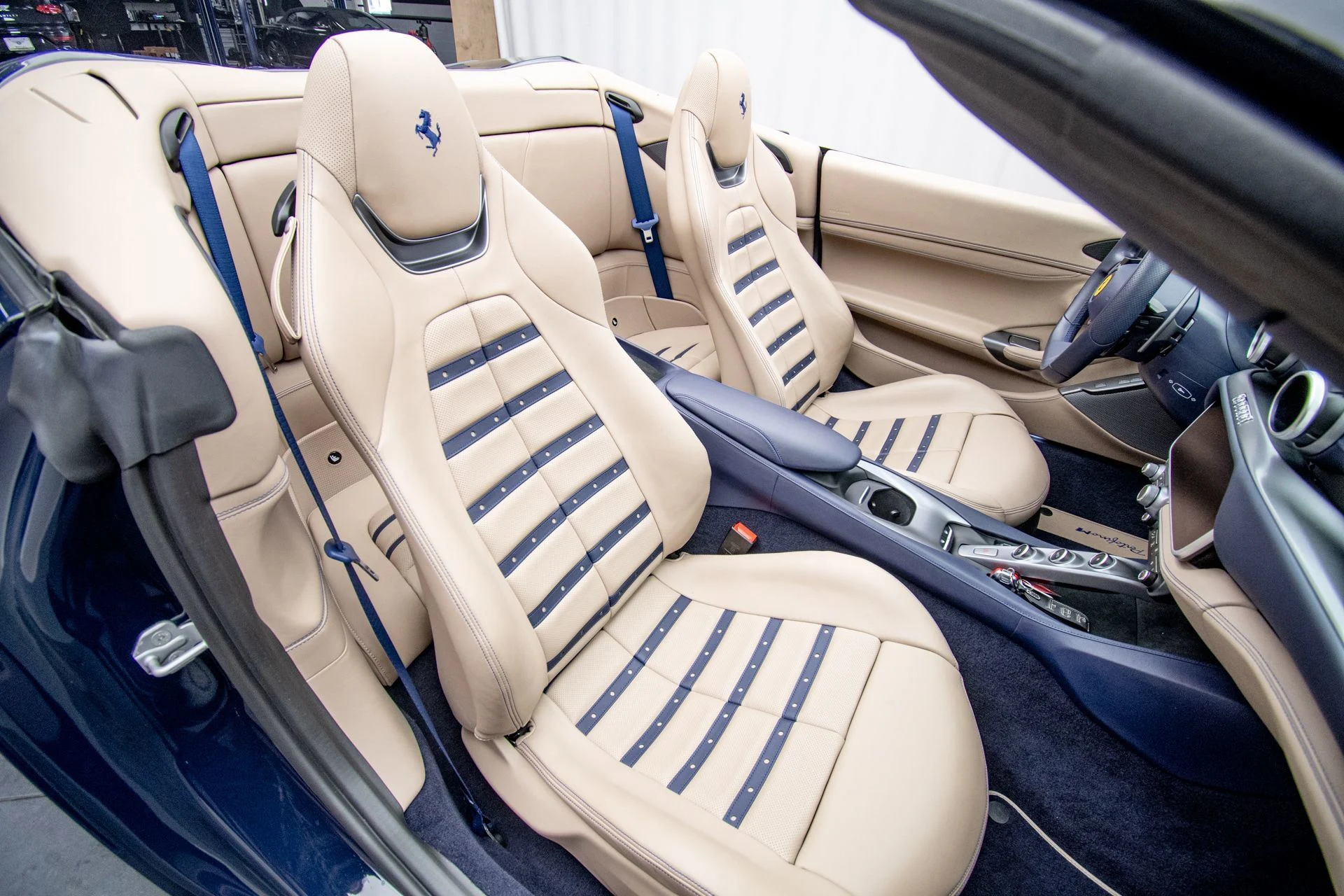 mph022_2261006160_5bba5ed4711c4ddd90eb5762490da804_0aafef826b