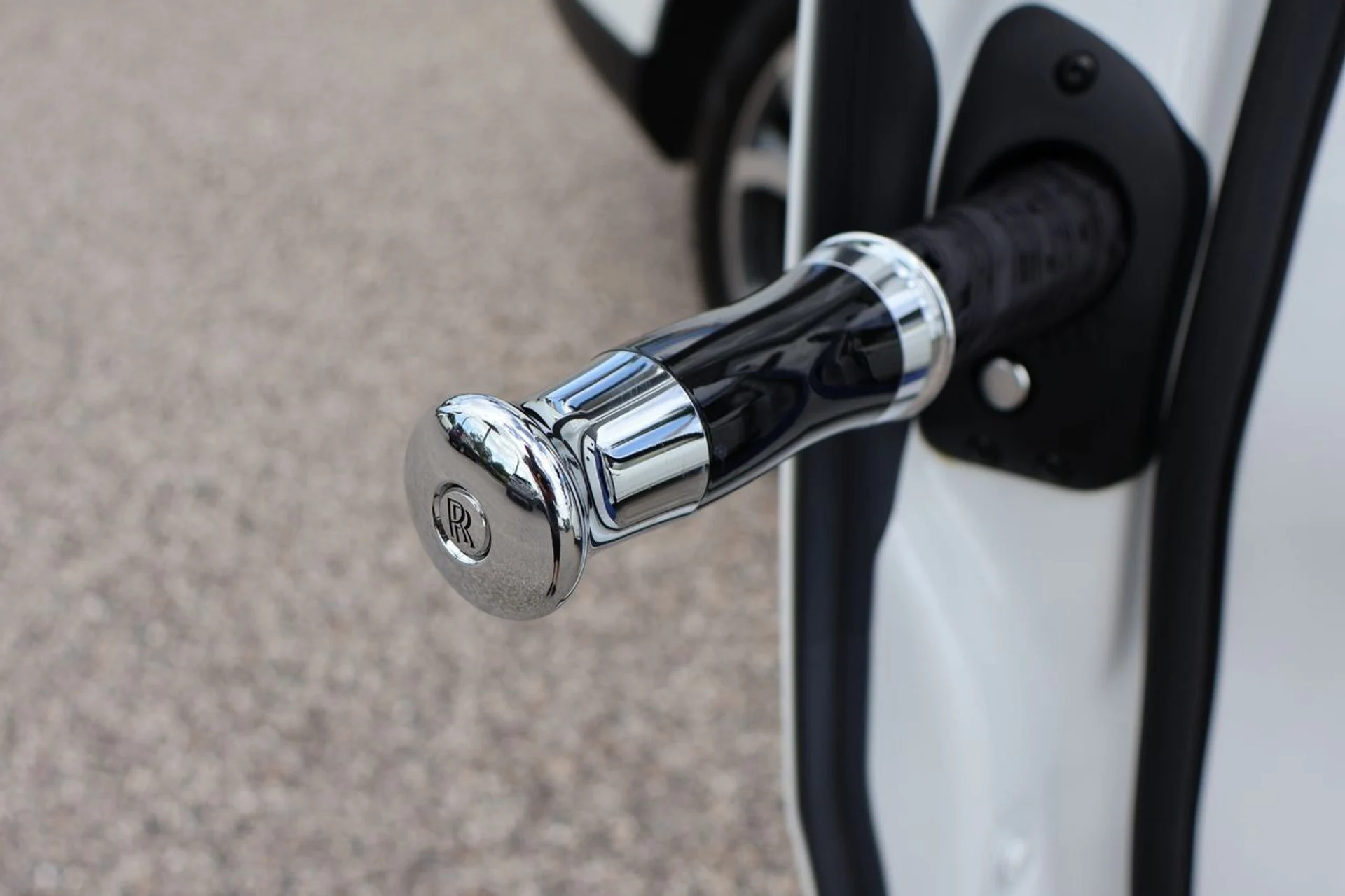 mph022_2261581585_23_1452677905