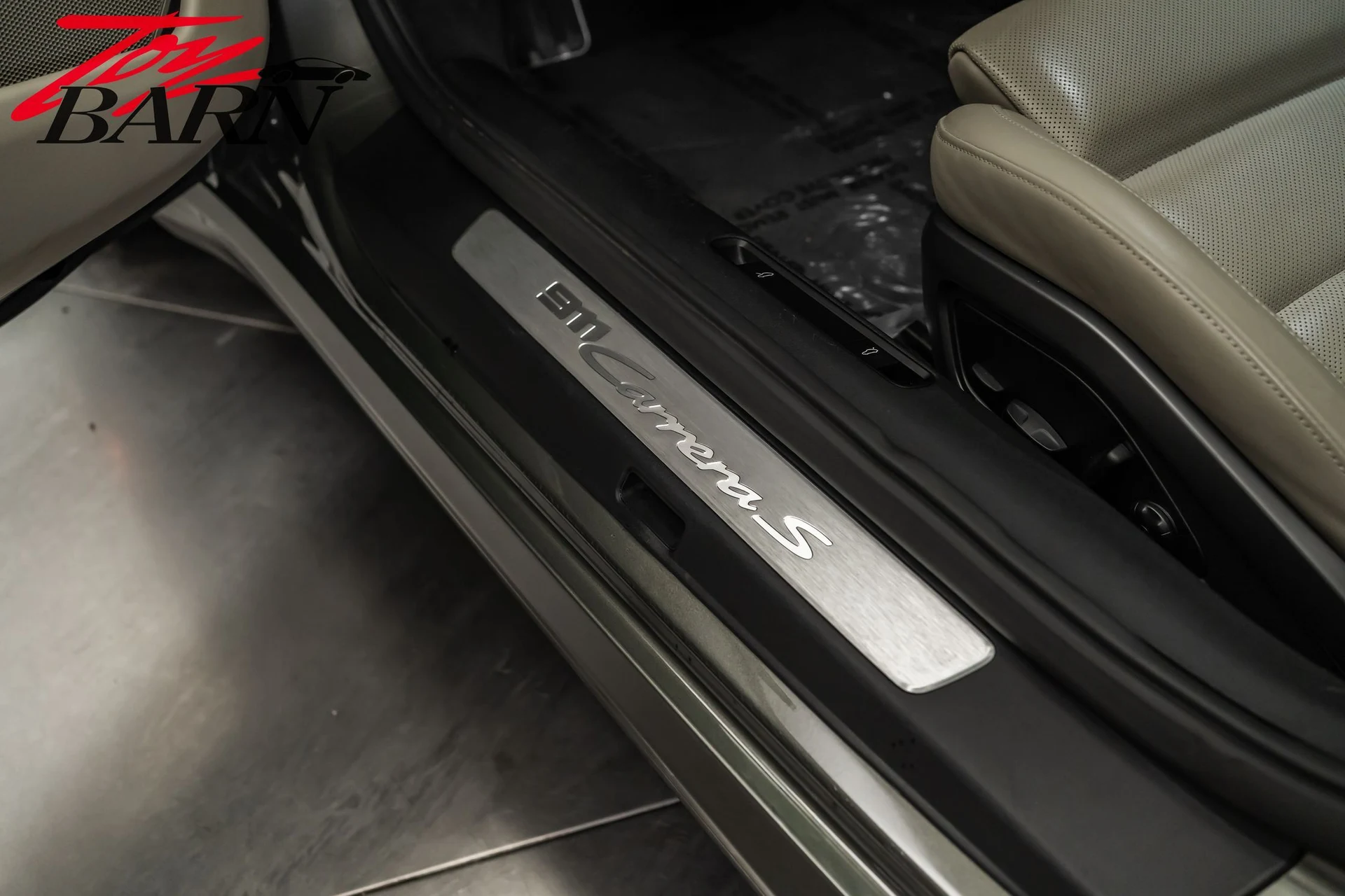 mph022_2268789905_e4498c410a3df21c92c9ac11715aed98x_e3ced8ea9d