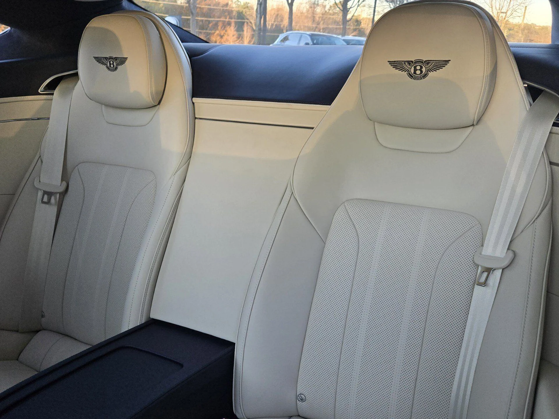 mph022_2271201458_ed5ade883677405b7d480e886ae86ae0x_45b490c606