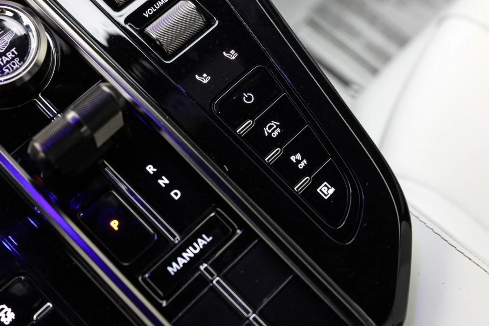 mph022_2272907978_j5g1i4p9to8ohvvl073nl99o6ptf_77544480f1