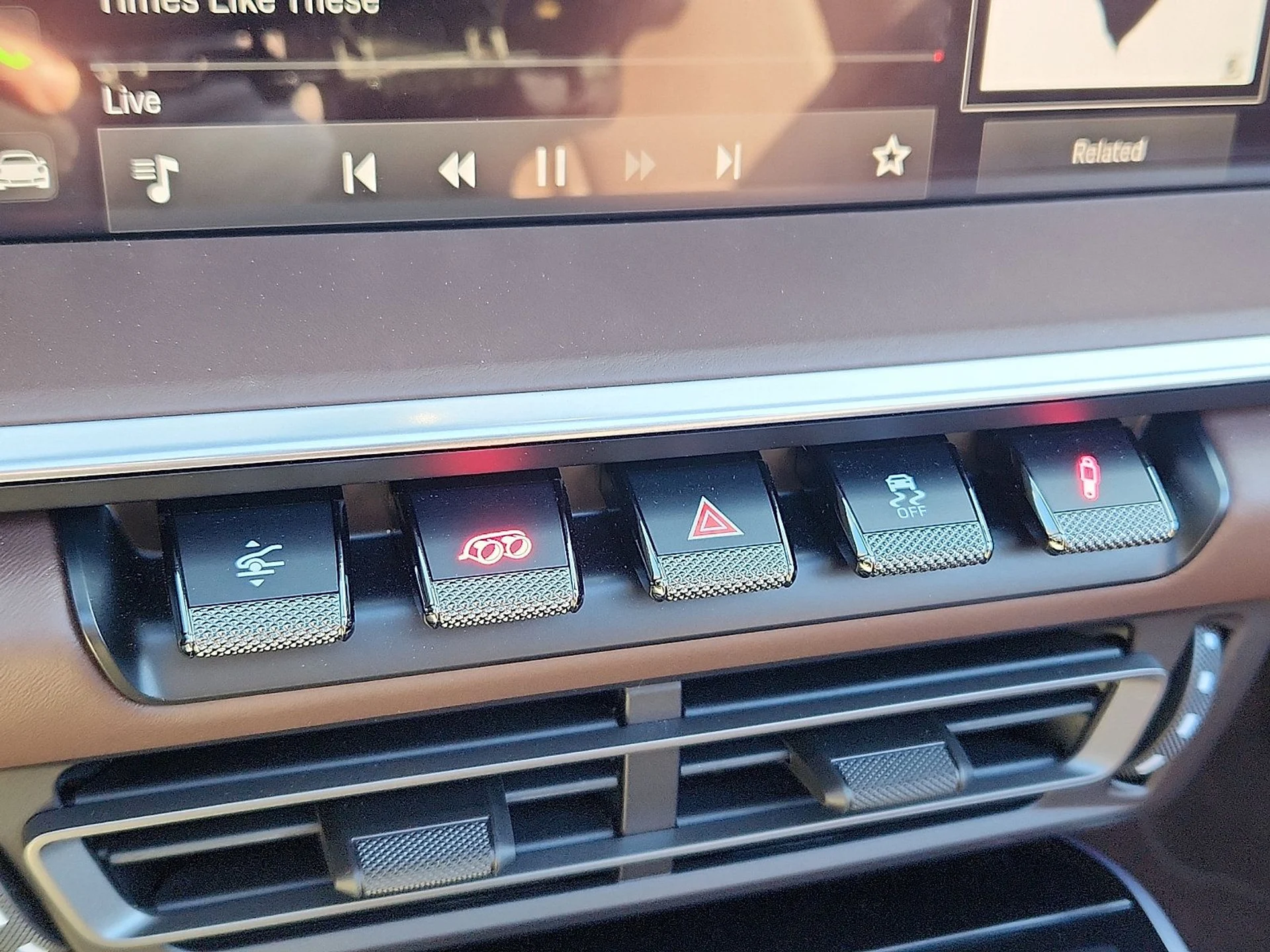 mph022_2273232594_6860c54b70ff8a07559d3d652a9565cb_3c9136e22e