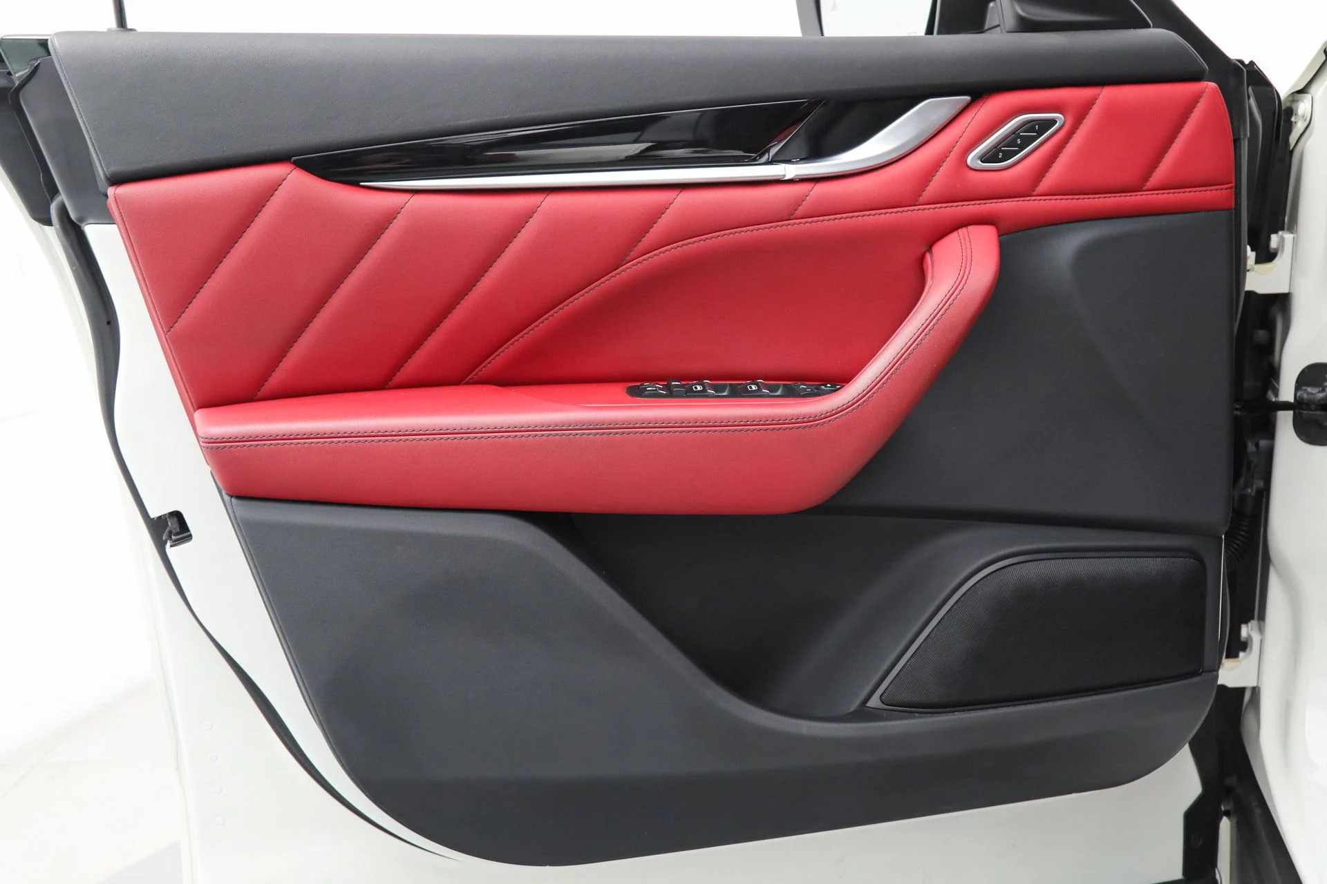 mph022_2275270582_ff5515271164682f1b94f327d44f6193_10d0b01999