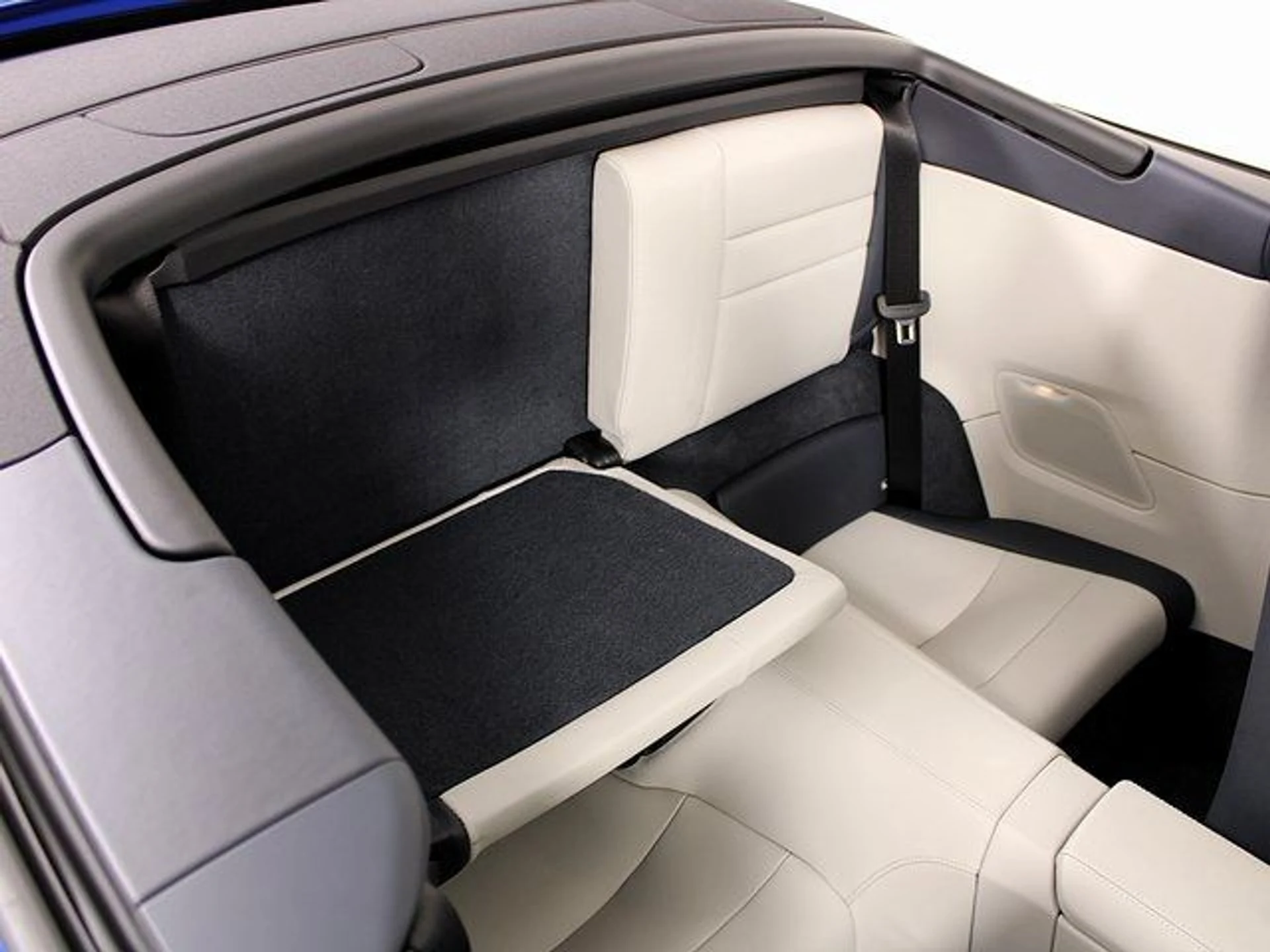 mph022_2276911541_e3710859af2760a86cf5d13d1219a36a_f3545bf8a8