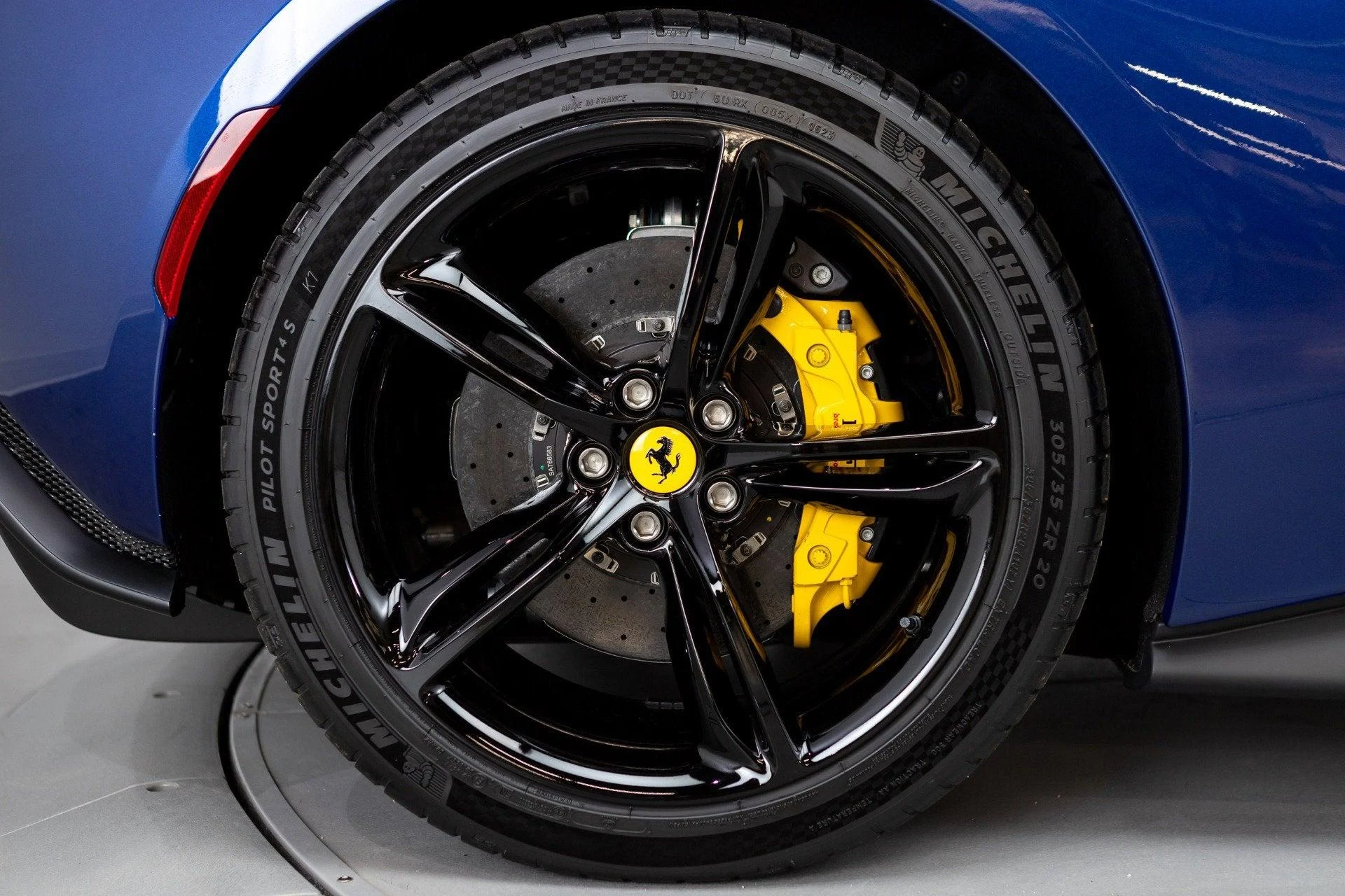 mph022_2277152023_Used_2023_Ferrari_296_GTS_1777368551_add39001de