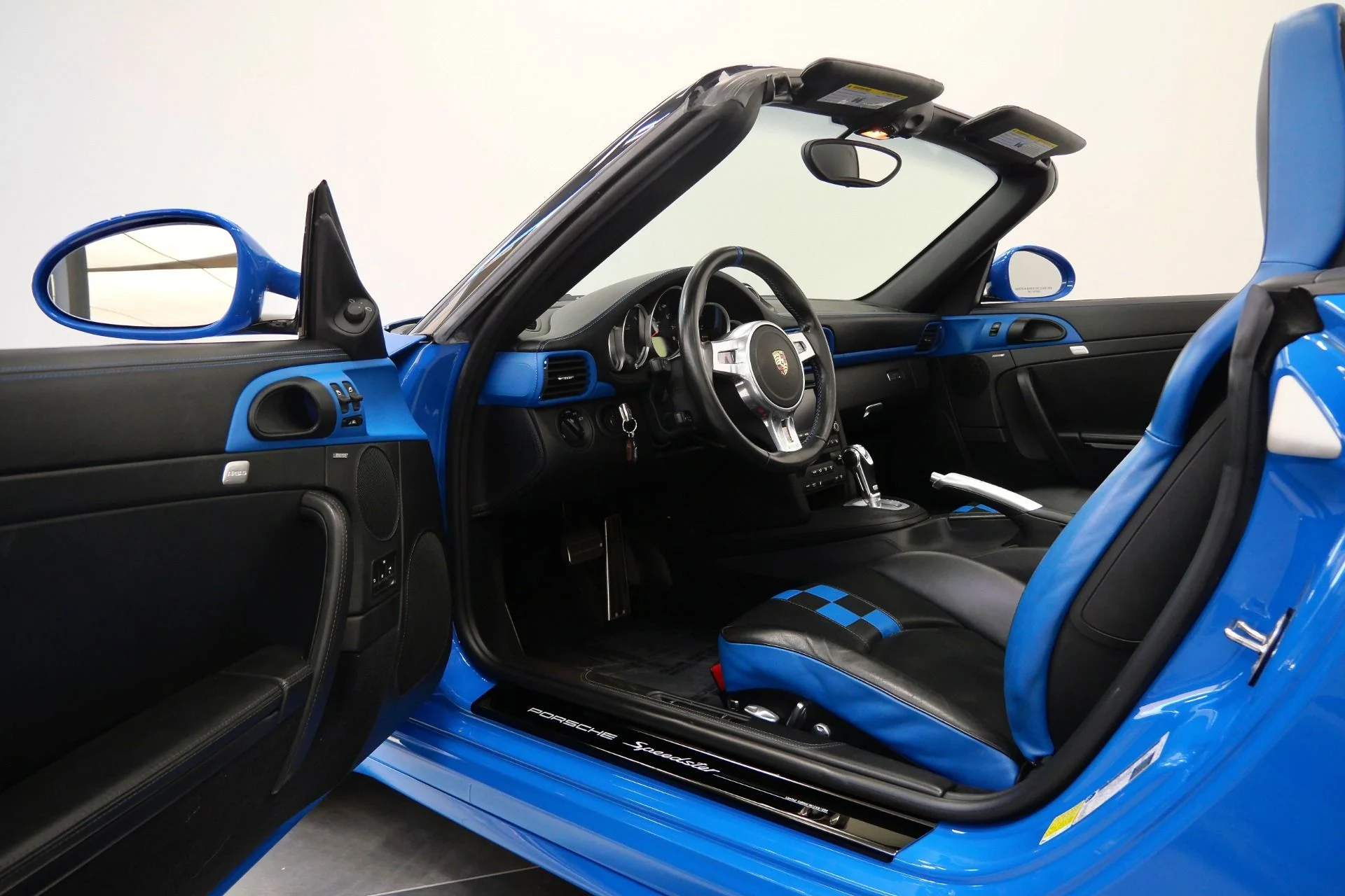 mph022_2278388042_Used_2011_Porsche_911_Speedster_193_of_only_356_Built_Rare_1775491645_ecc0fb123b