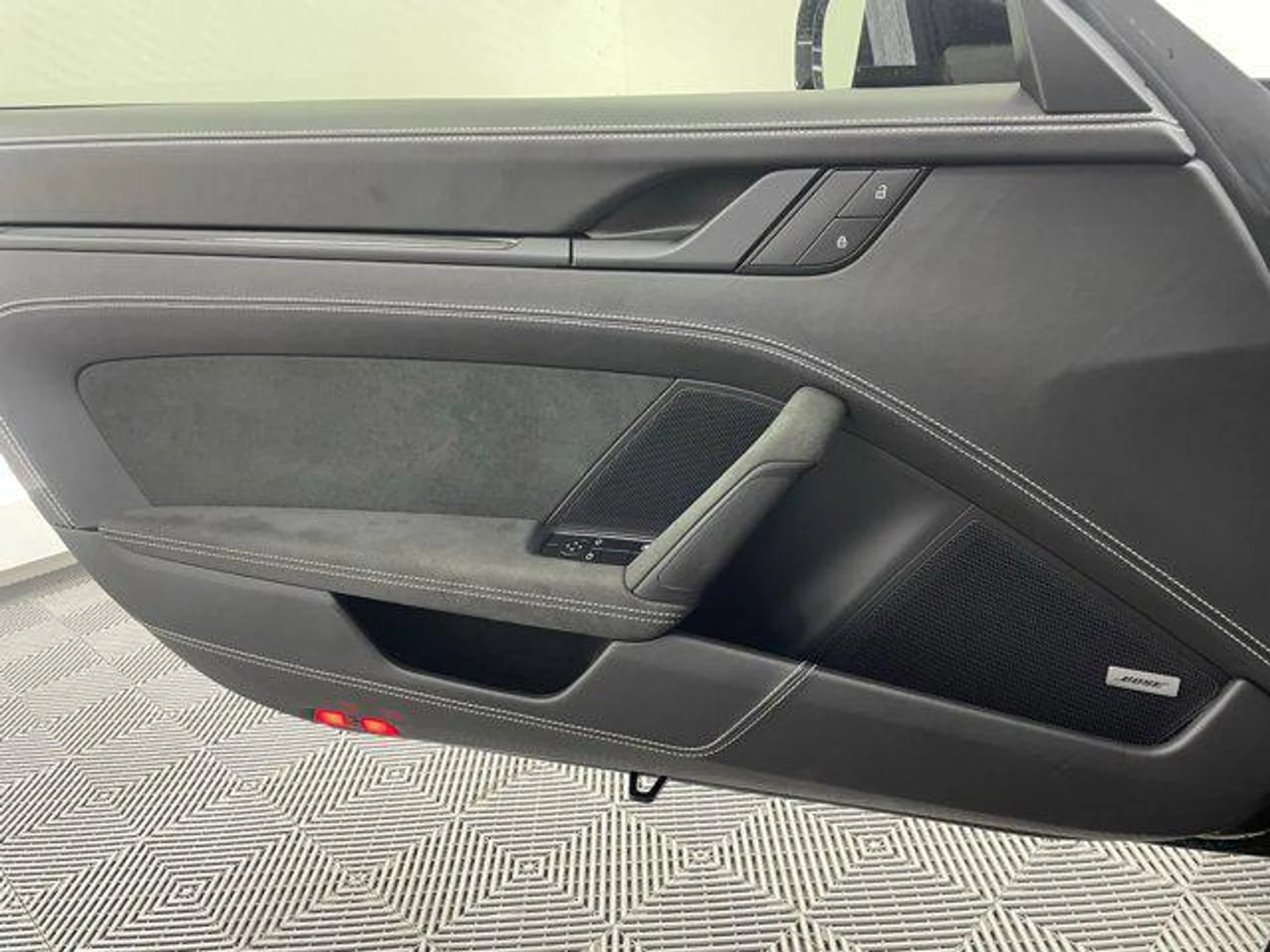 mph022_2284492622_r2_H07_KG_Jcmkv5_P_Kp_Xfm_TO_2_NCYZM_380fdcec0e