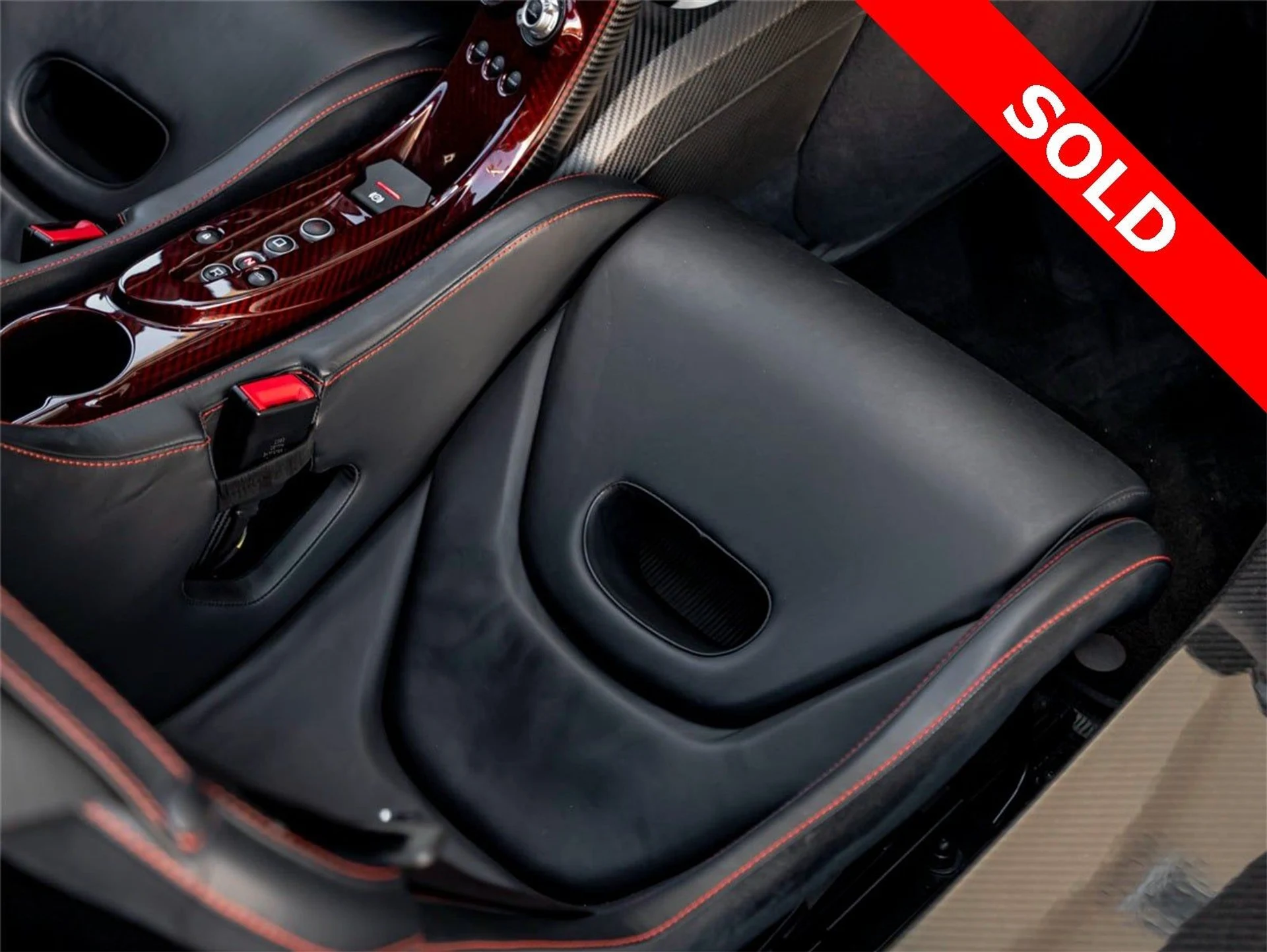 mph022_2287316536_23_f32efa4b52